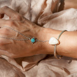 Hand - chain in Moonstone & Hubei Turquoise - Golden Road Crafted