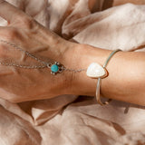 Hand - chain in Moonstone & Hubei Turquoise - Golden Road Crafted