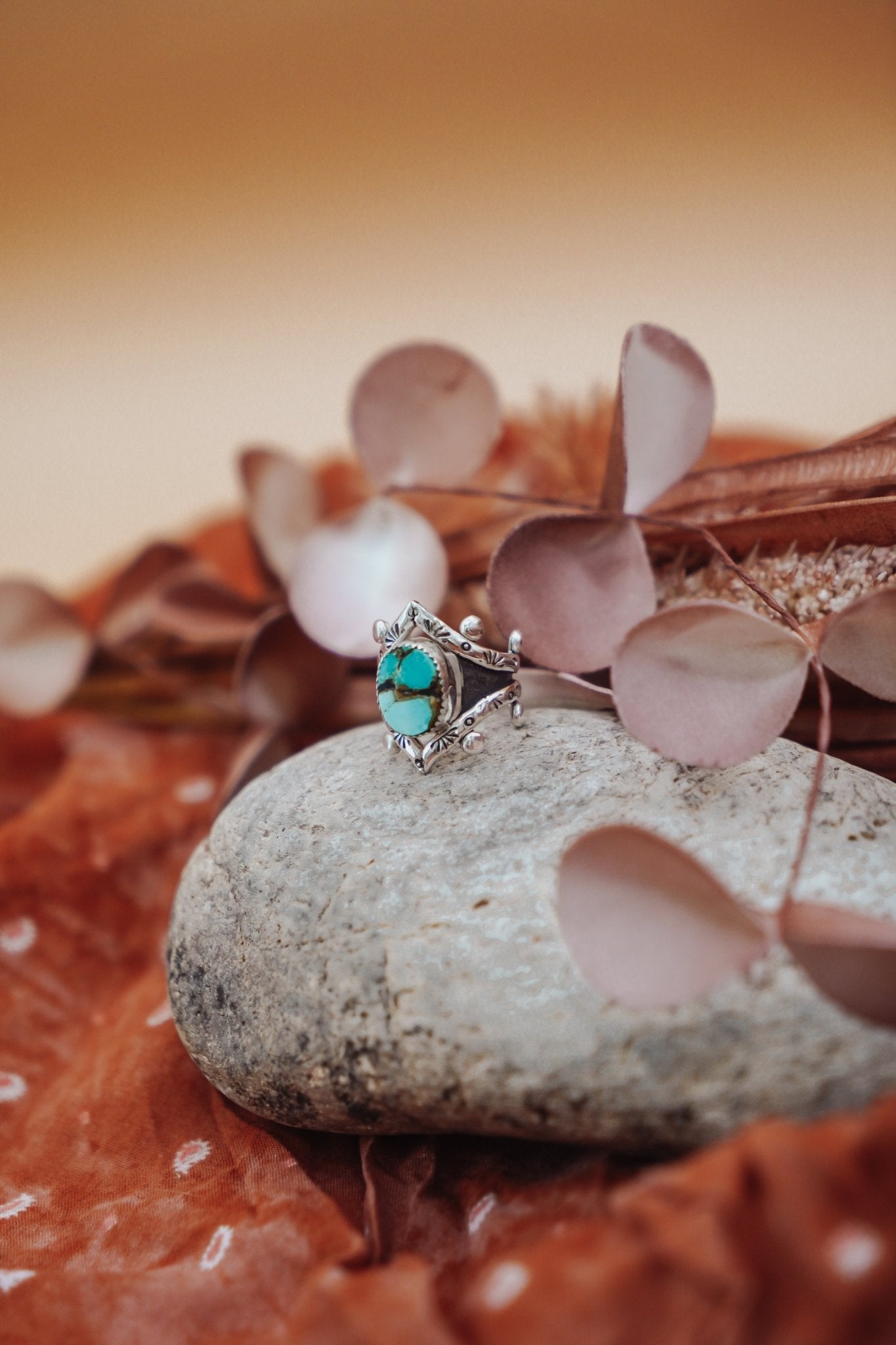 Hubei Turquoise Ring (Size 6 - 6.25) - Golden Road Crafted