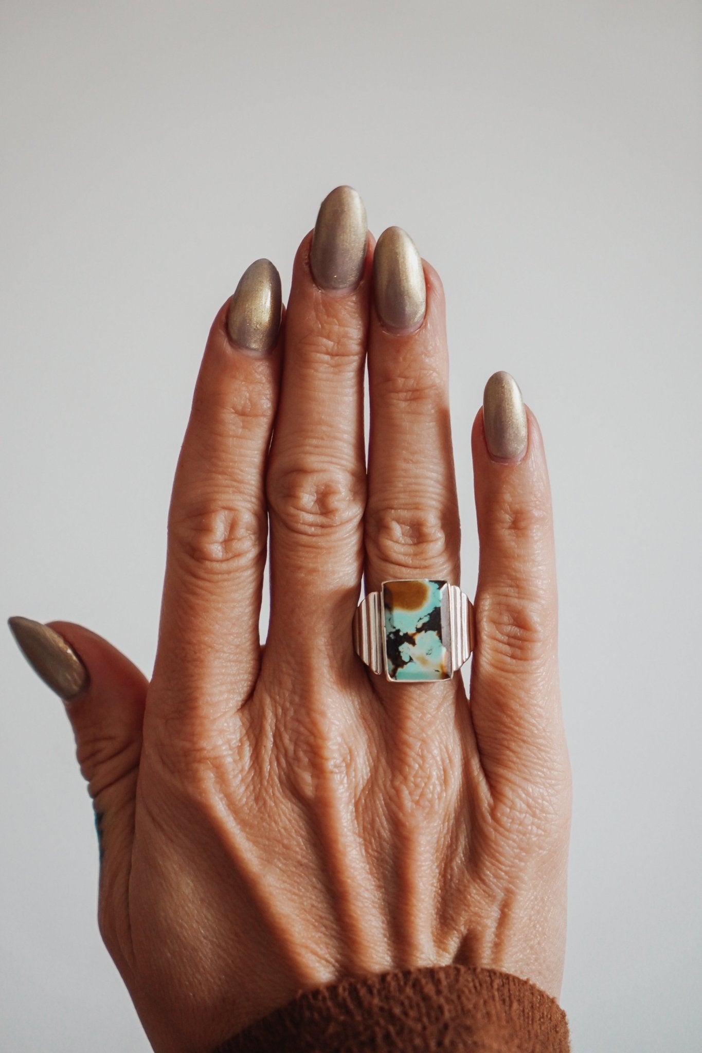 Hubei Turquoise Ring (Size 6) - Golden Road Crafted