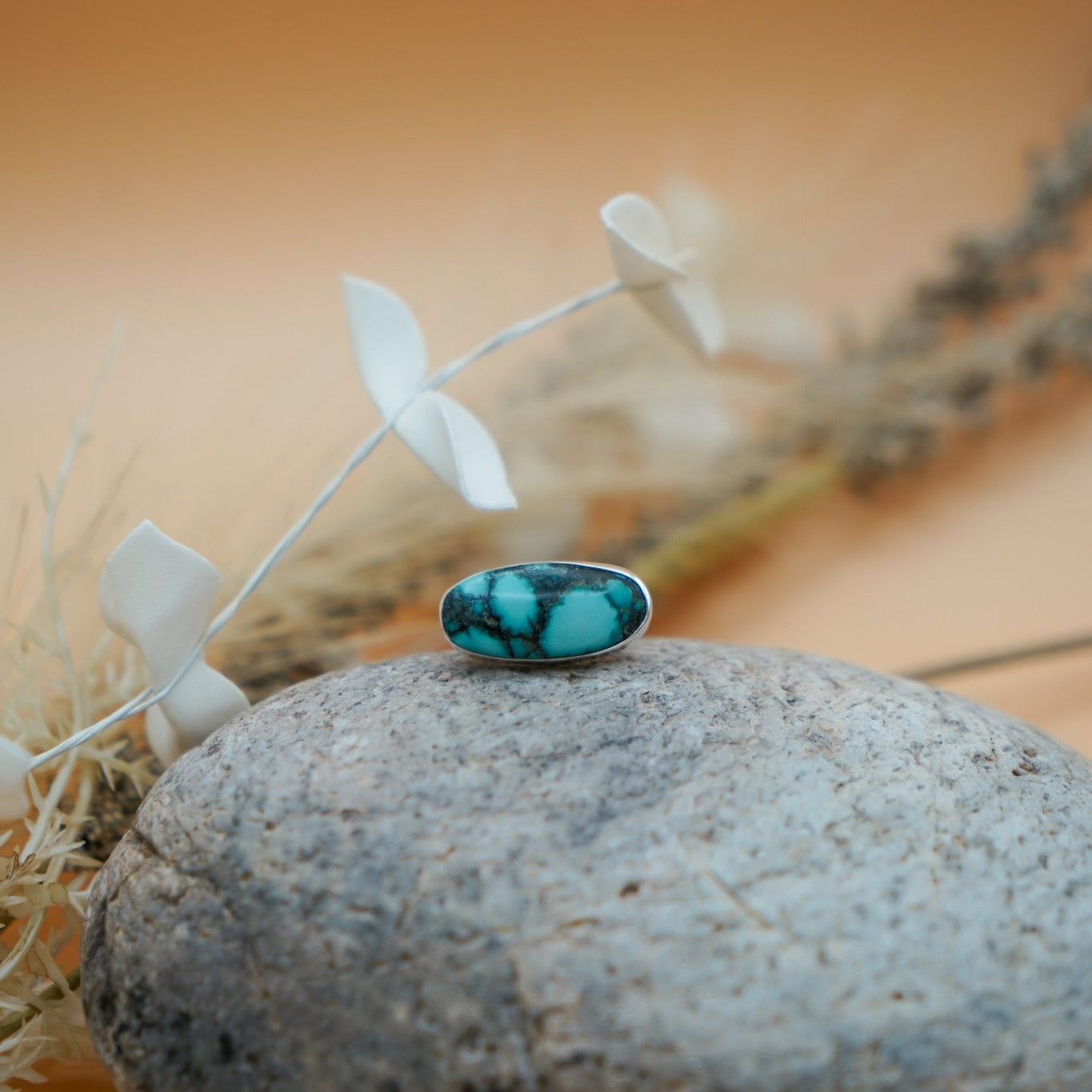 Hubei Turquoise Ring (Size 7) - Golden Road Crafted