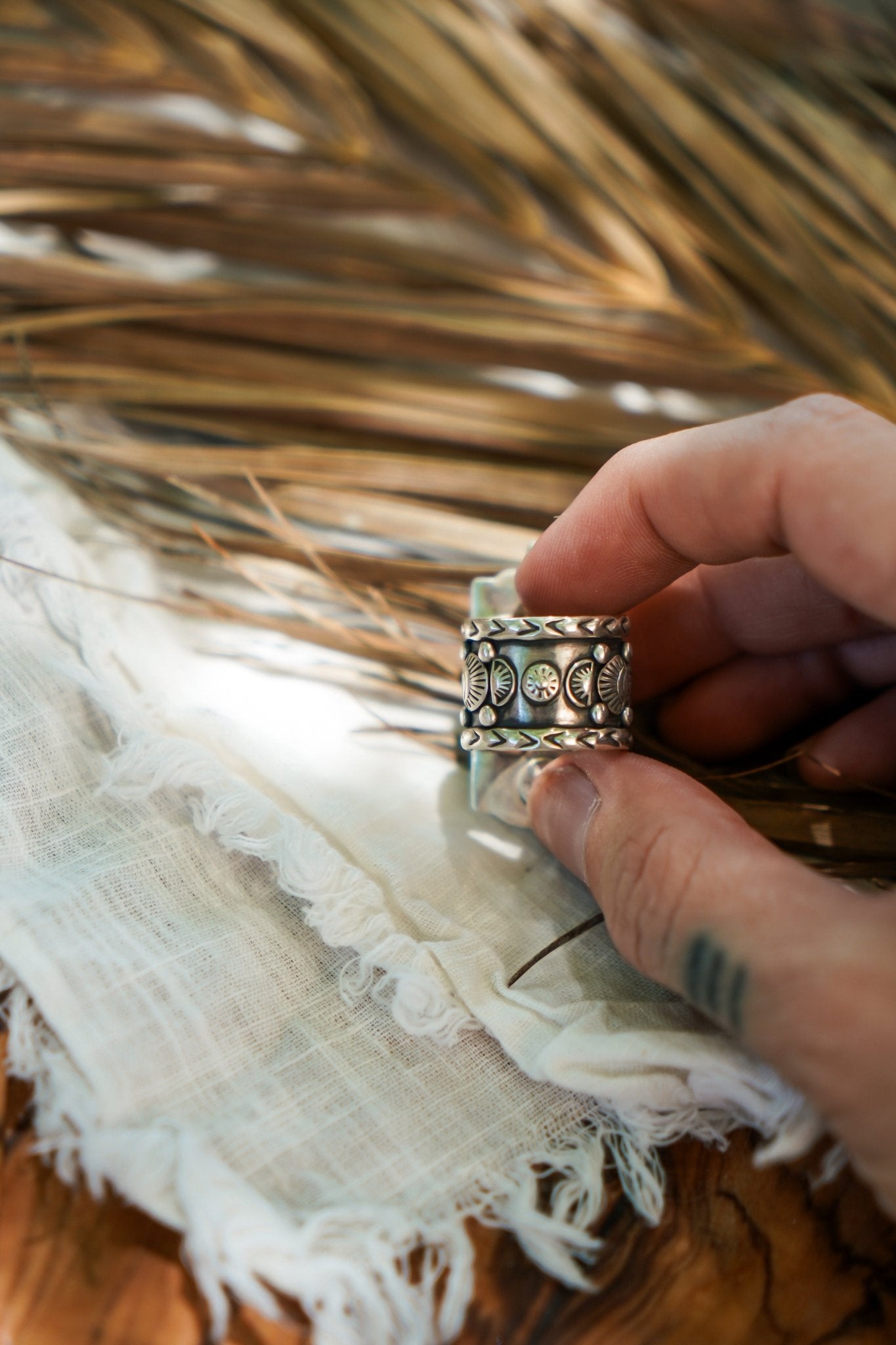 Kingman Turquoise Ring (Size 5.75) - Golden Road Crafted