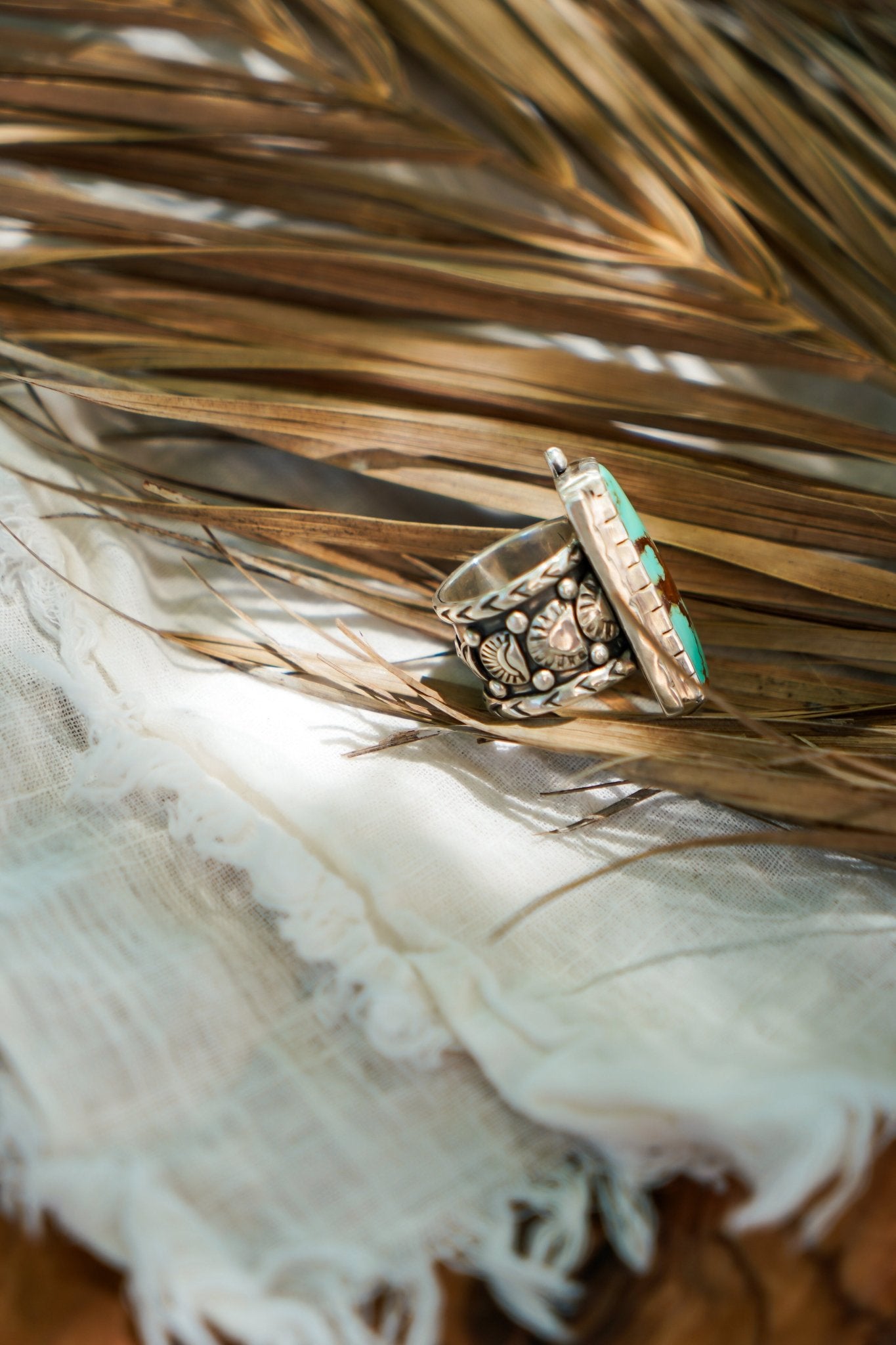 Kingman Turquoise Ring (Size 5.75) - Golden Road Crafted