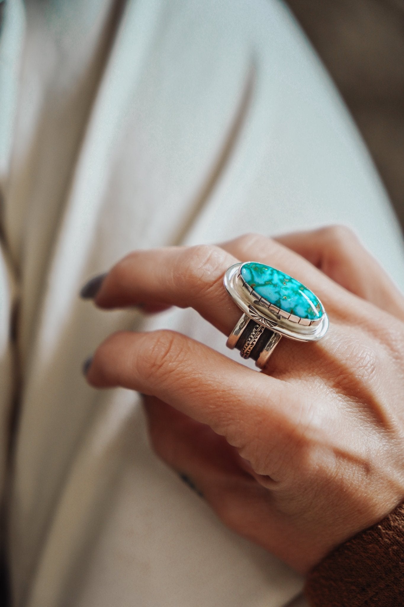 Kingman Turquoise Ring (Size 9) - Golden Road Crafted