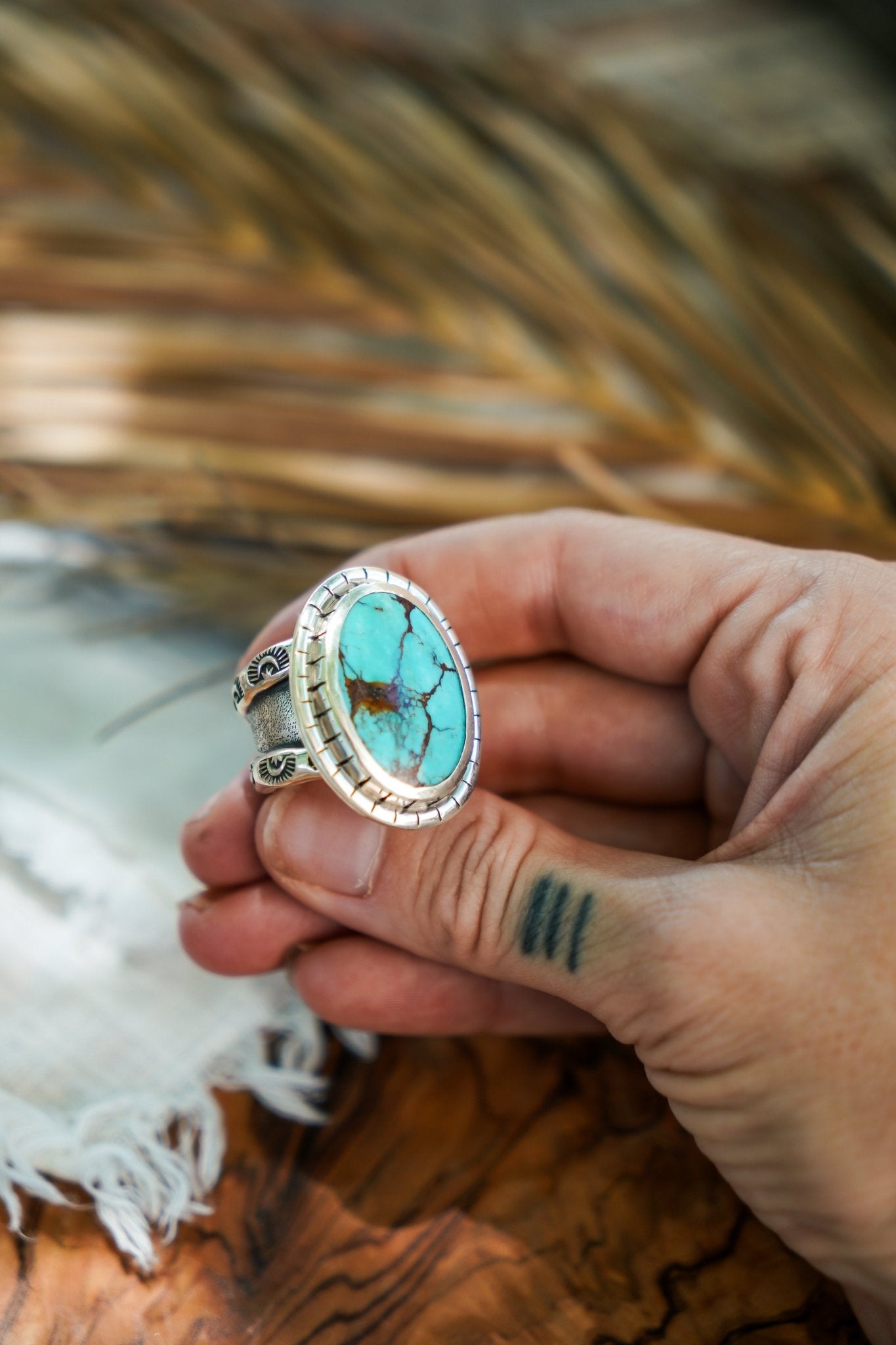 Kingman Turquoise Ring (Size 9.5) - Golden Road Crafted