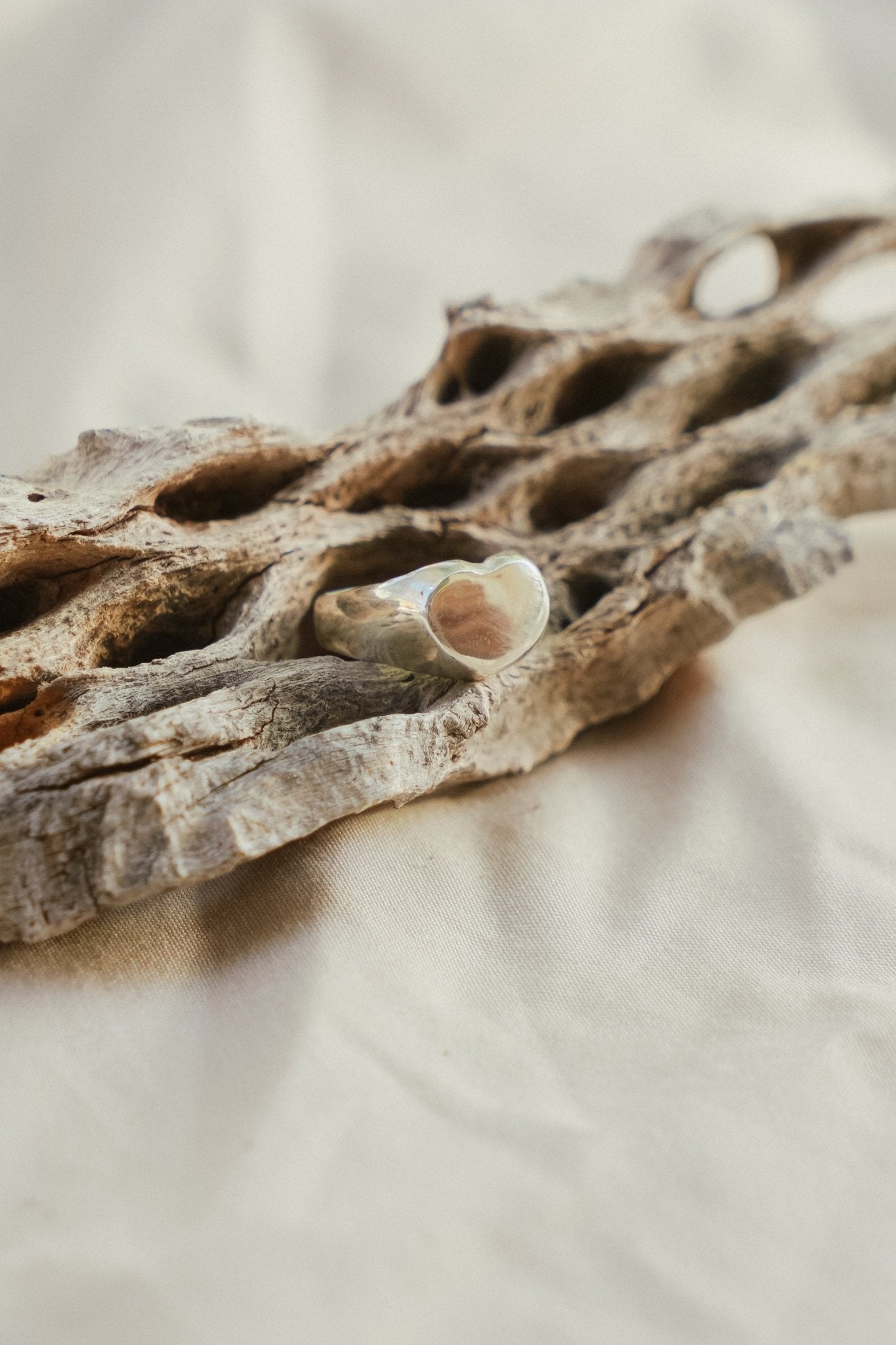 Mirrored Heart Signet Ring - Golden Road Crafted