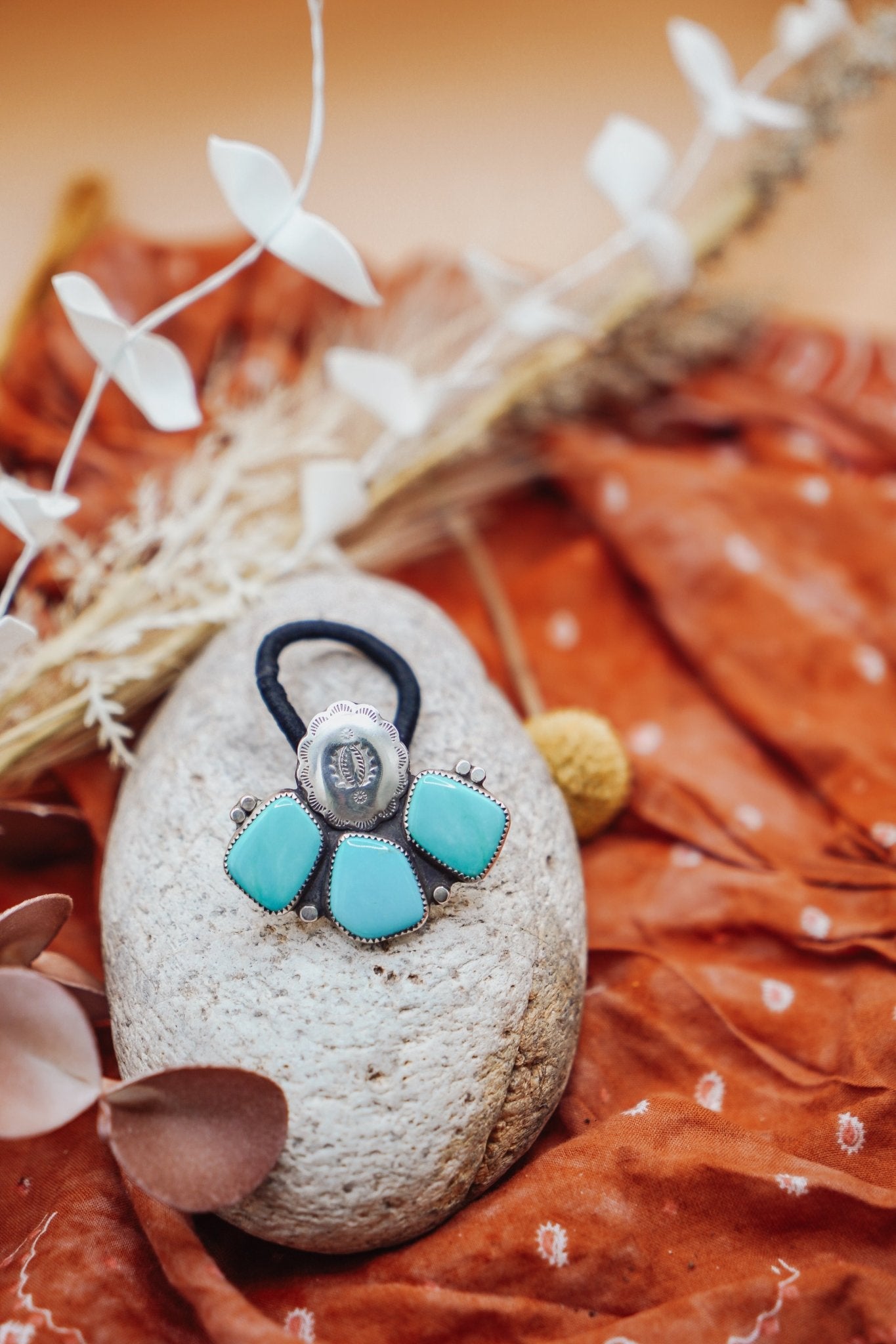 Monsoon Hair Tie in Campitos Turquoise - Golden Road Crafted