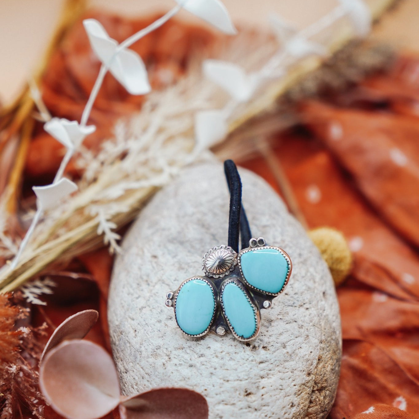 Monsoon Hair Tie in Campitos Turquoise - Golden Road Crafted