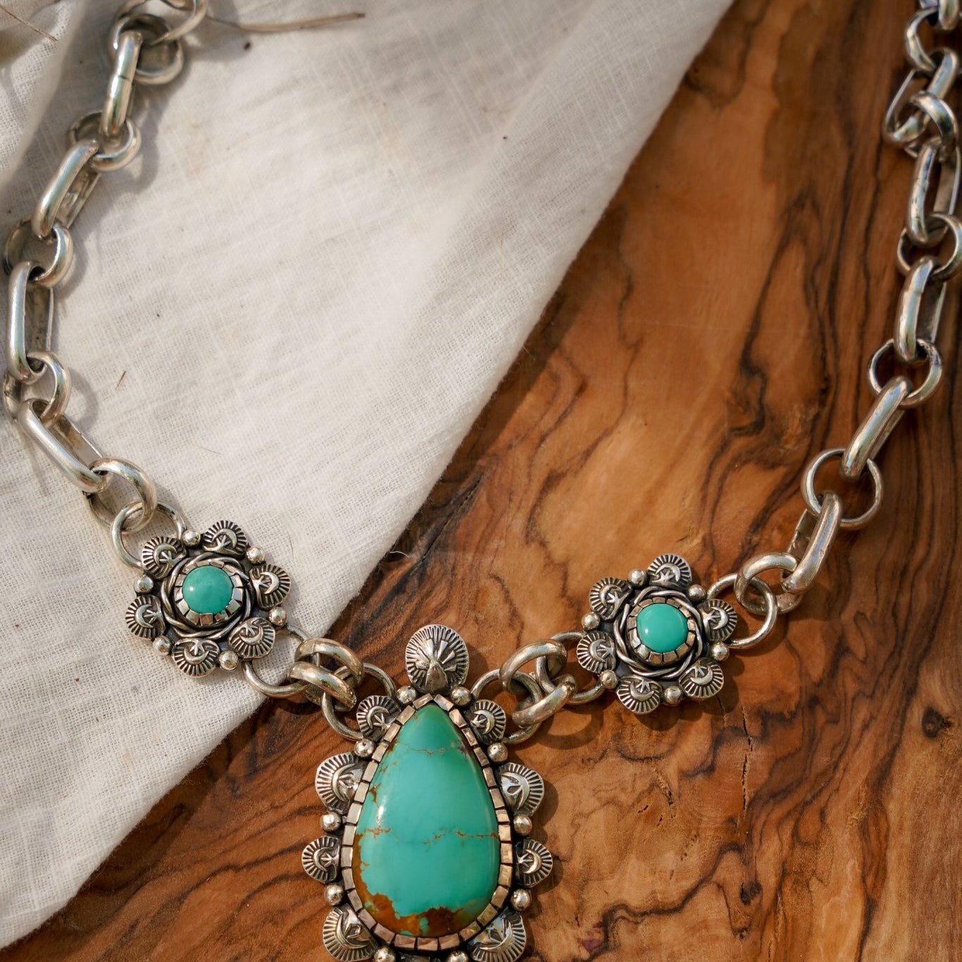 Necklace in Royston & Hubei Turquoise - Golden Road Crafted
