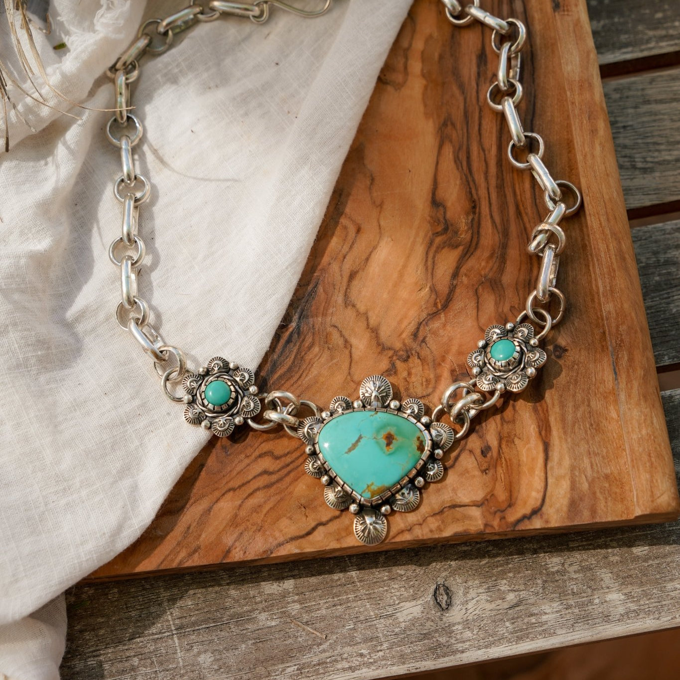 Necklace in Royston & Hubei Turquoise - Golden Road Crafted