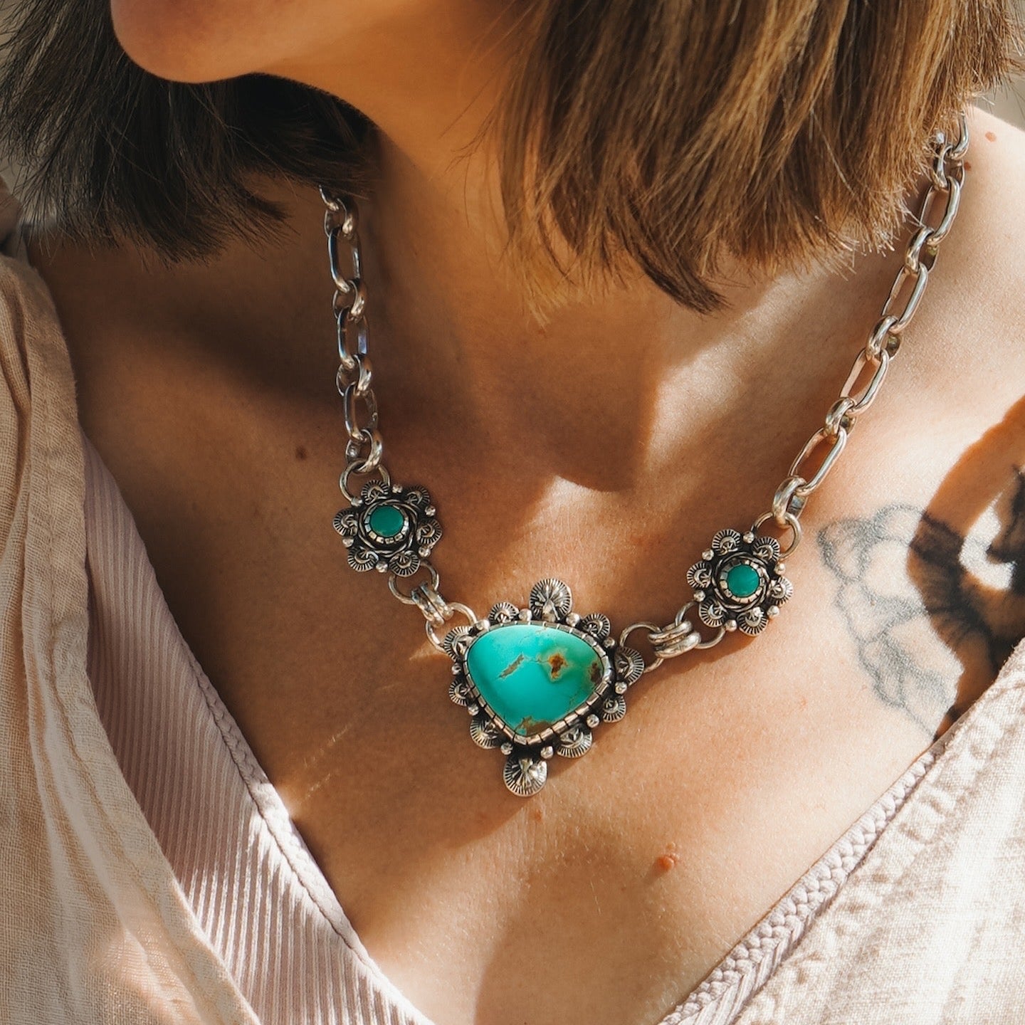 Necklace in Royston & Hubei Turquoise - Golden Road Crafted