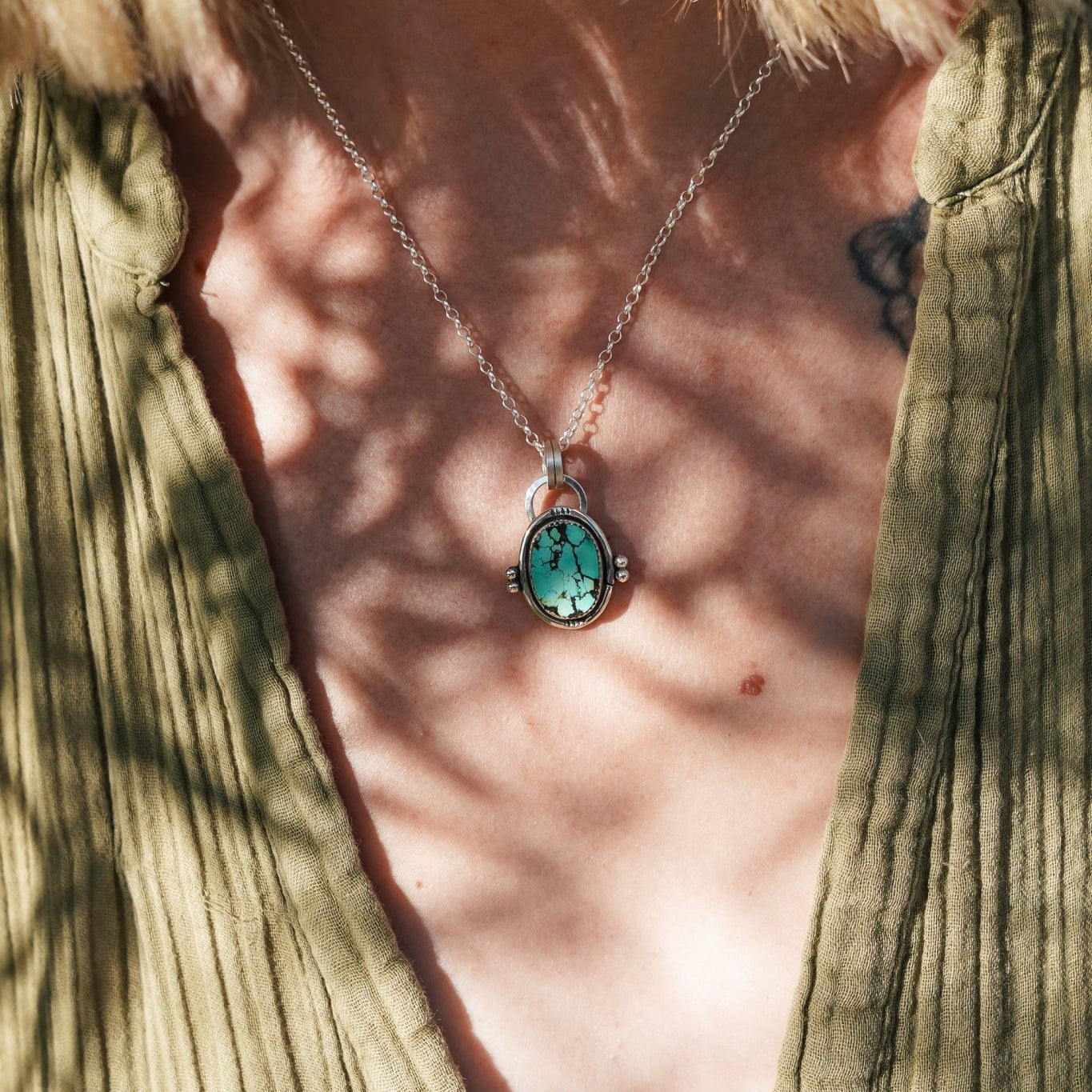 Pendant in Hubei Turquoise - Golden Road Crafted
