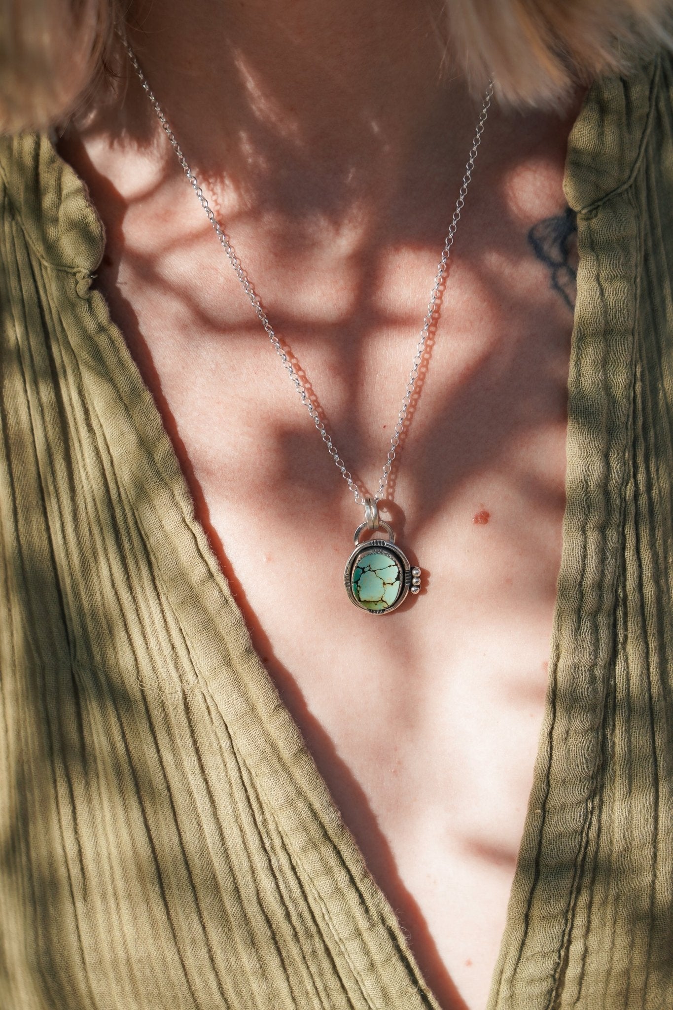 Pendant in Hubei Turquoise - Golden Road Crafted