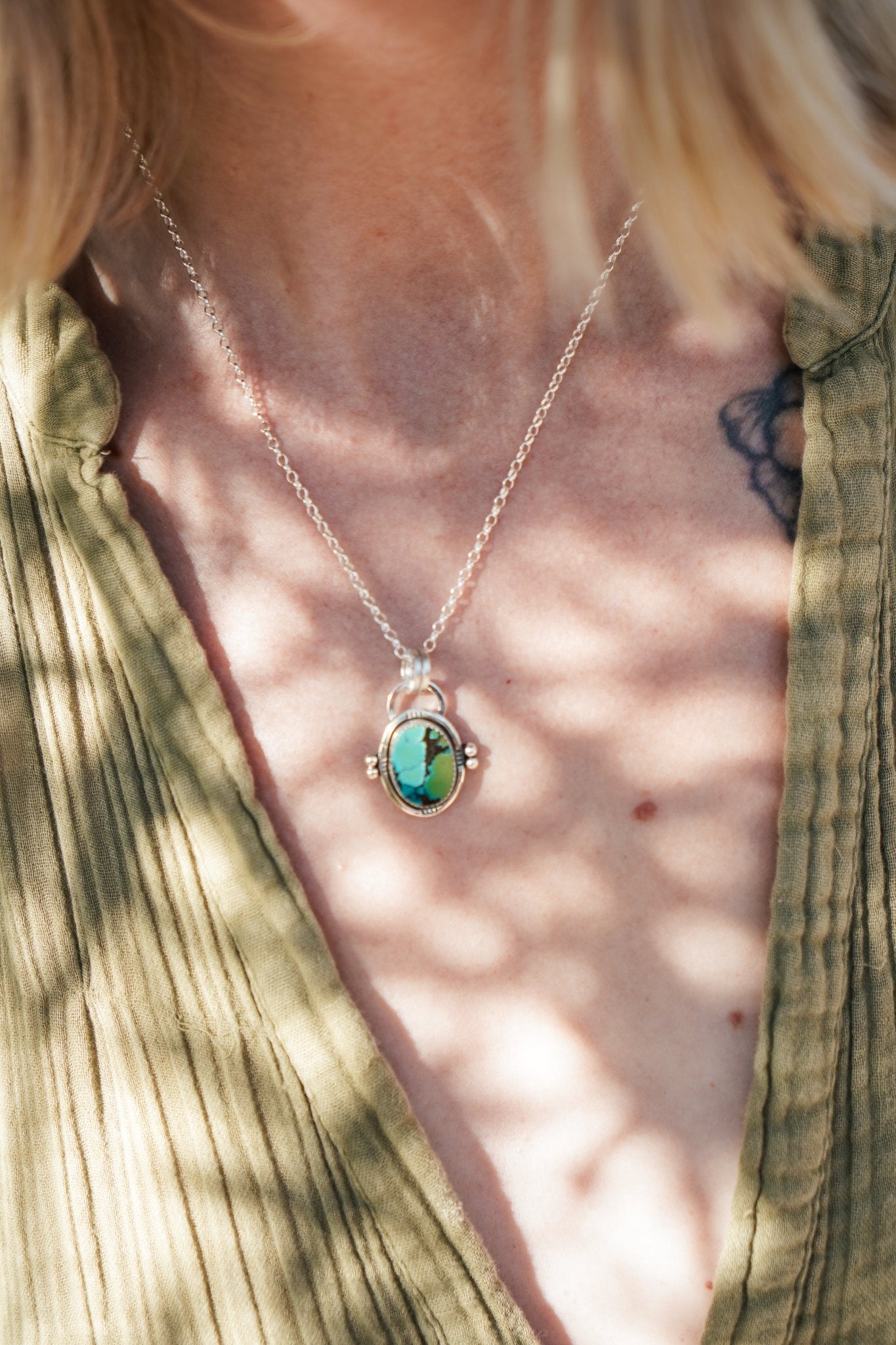 Pendant in Hubei Turquoise - Golden Road Crafted