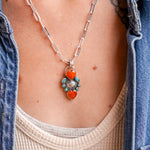 Pendant in Spiny Oyster & Hubei Turquoise - Golden Road Crafted