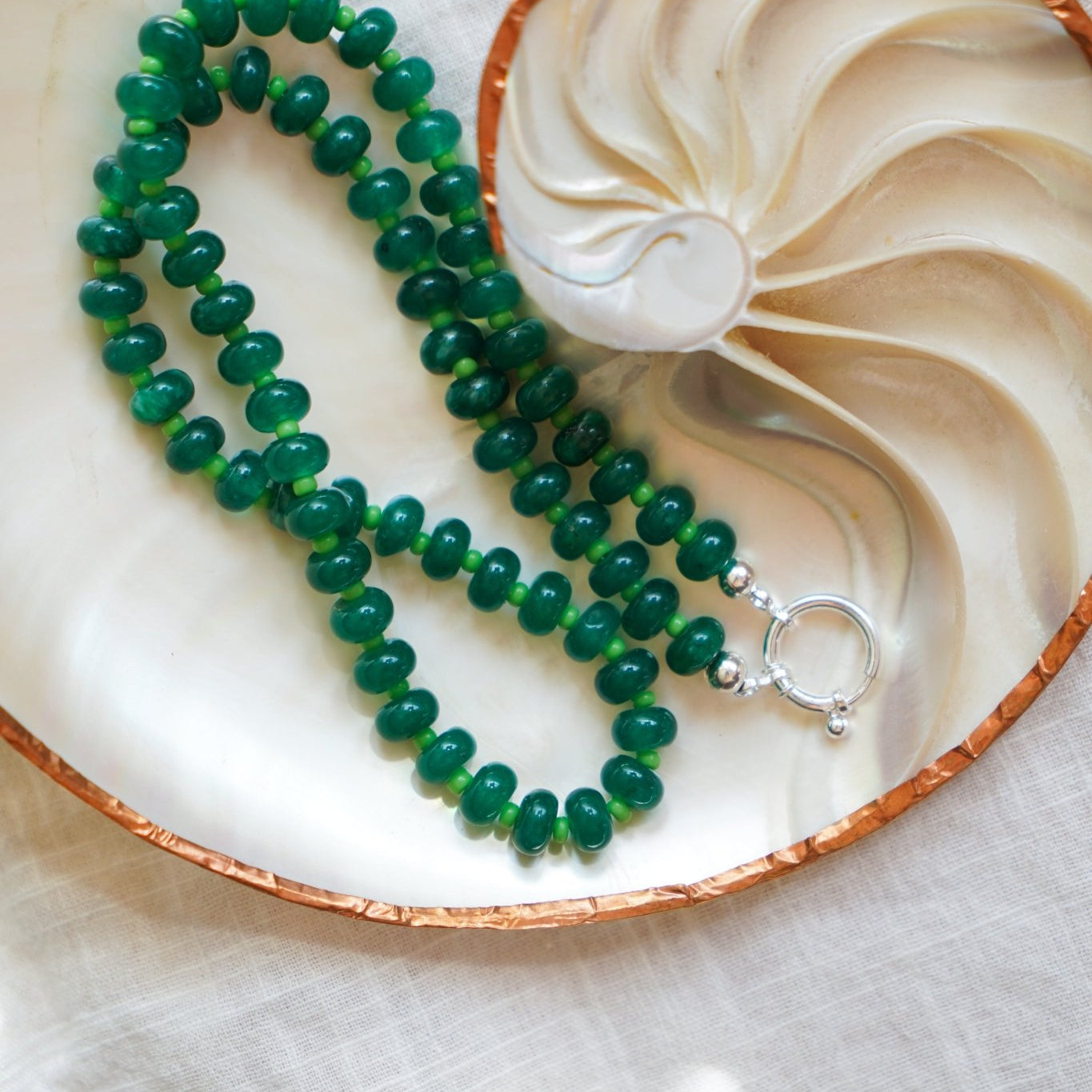 Reversible Blossom Choker in Emerald Quartz - Golden Road Crafted