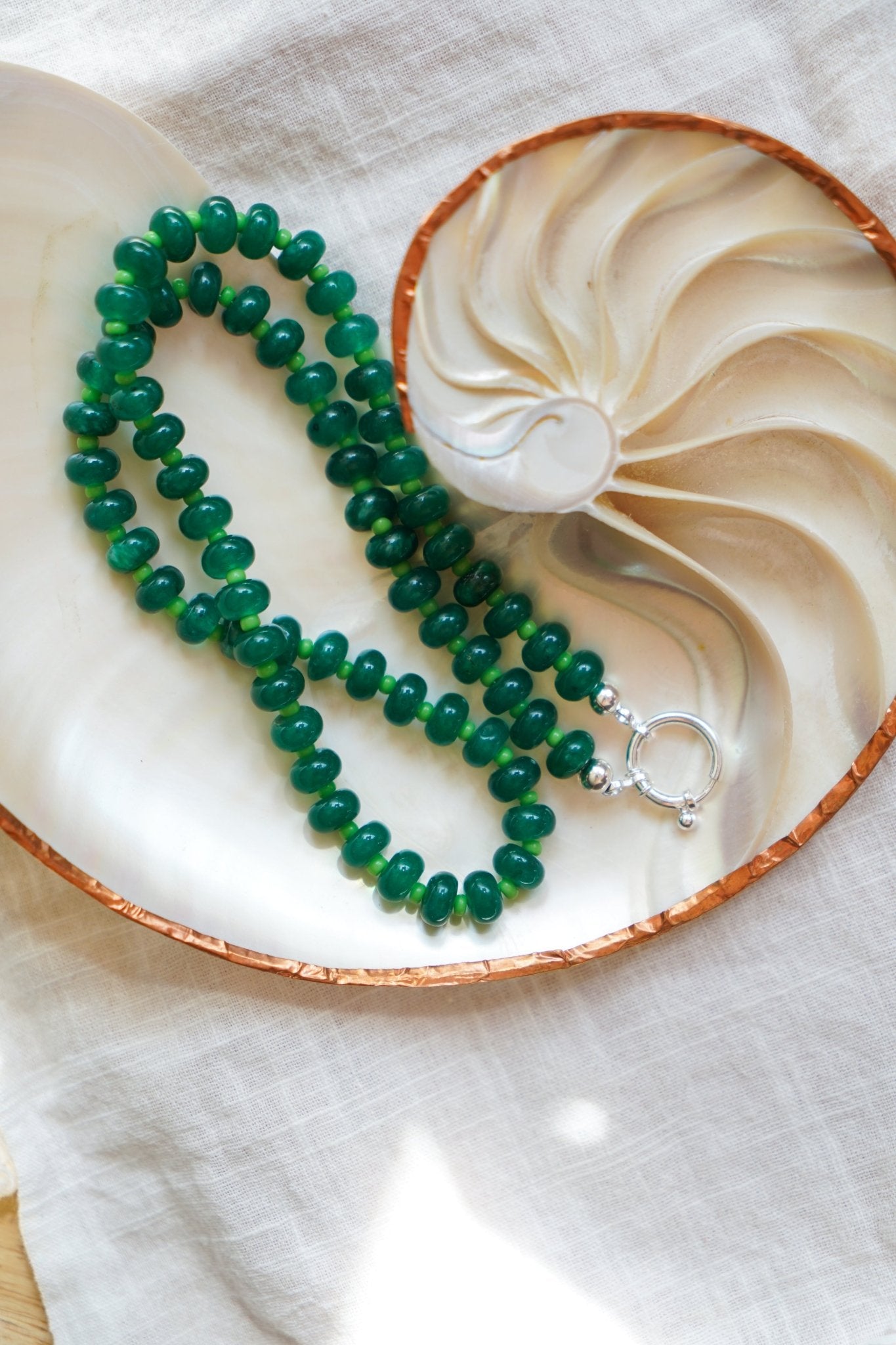 Reversible Blossom Choker in Emerald Quartz - Golden Road Crafted
