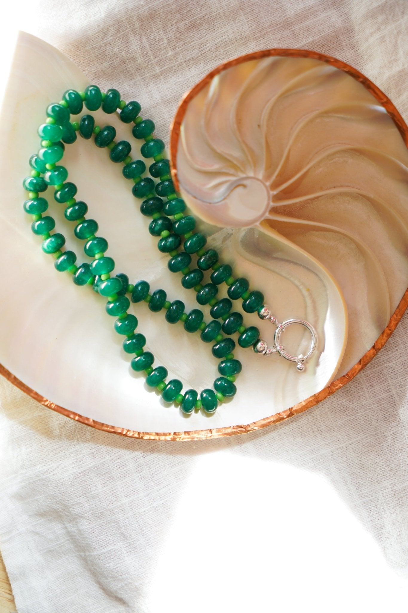 Reversible Blossom Choker in Emerald Quartz - Golden Road Crafted
