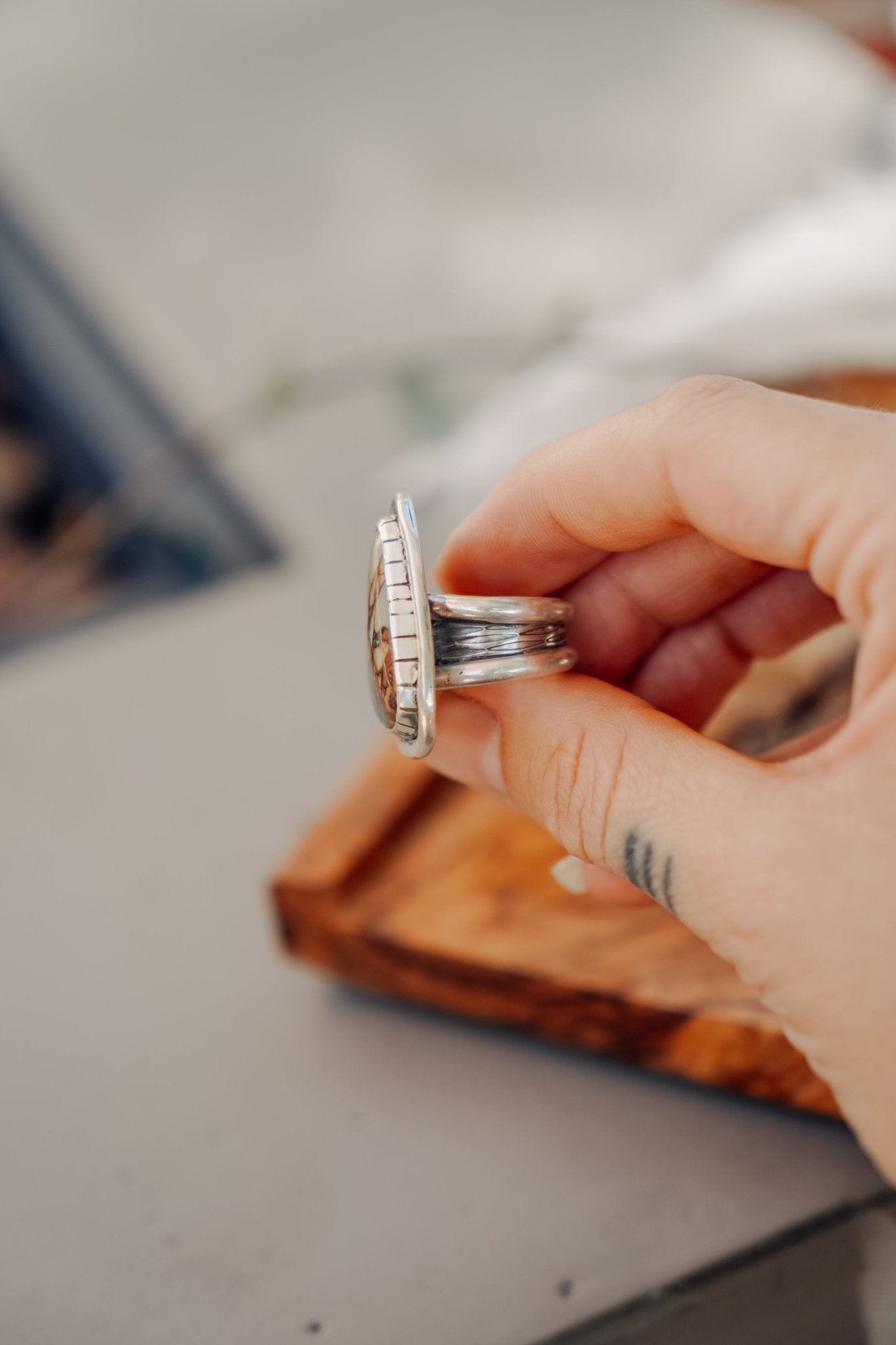 Royston Ribbon Ring (Size 6.25) - Golden Road Crafted