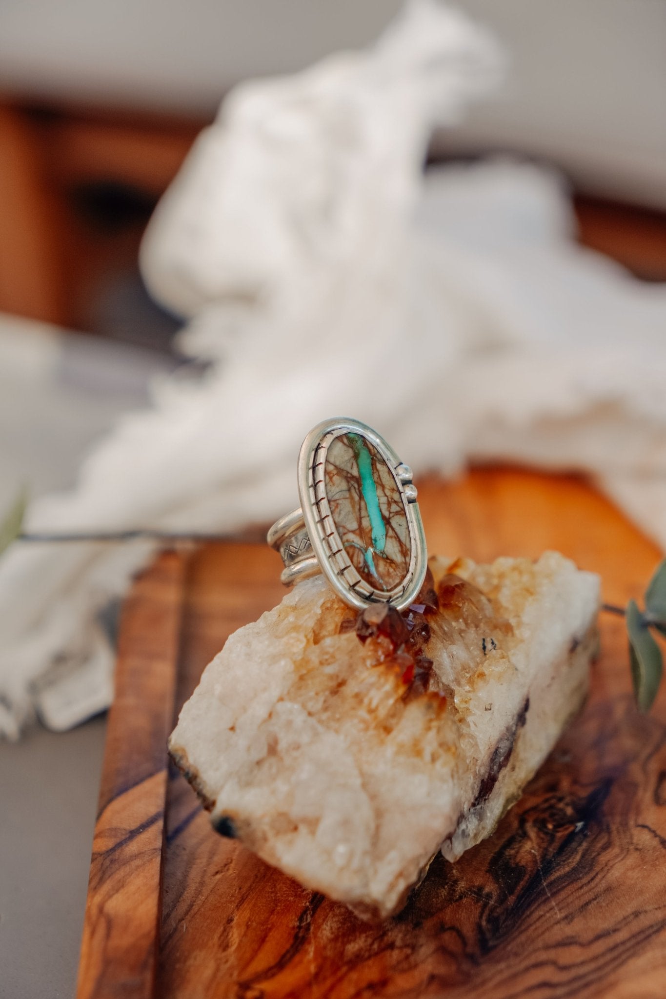 Royston Ribbon Ring (Size 8) - Golden Road Crafted