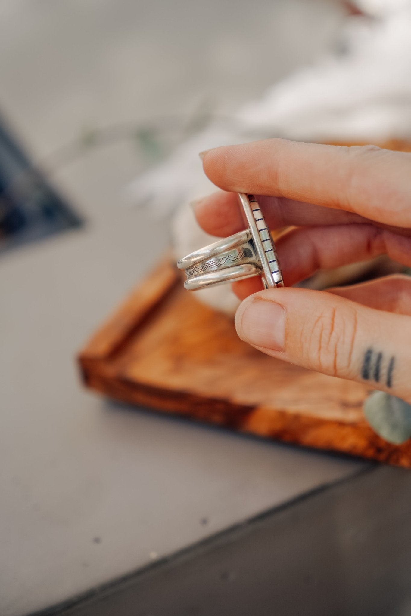 Royston Ribbon Ring (Size 8) - Golden Road Crafted