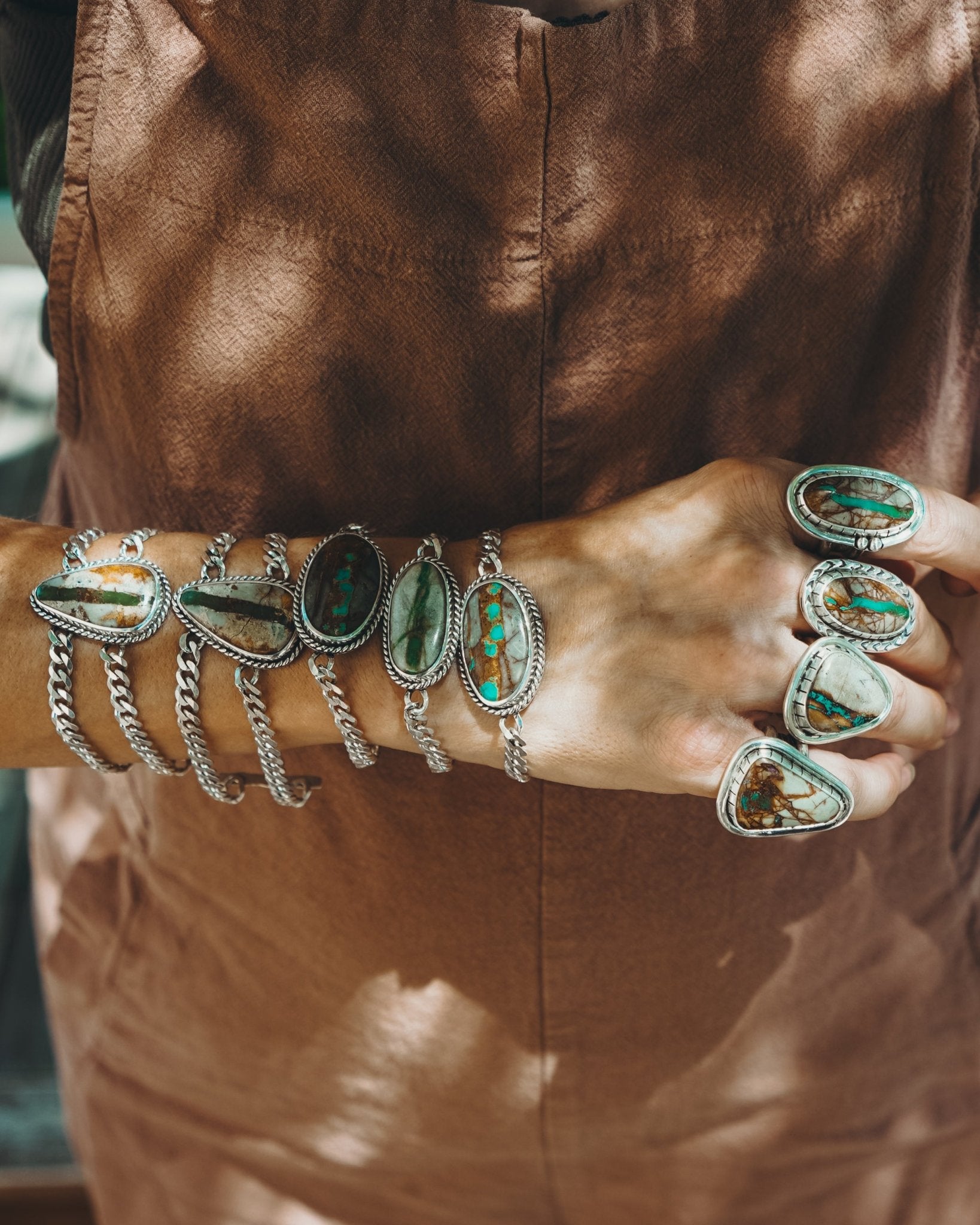 Royston Ribbon Ring (Size 8) - Golden Road Crafted