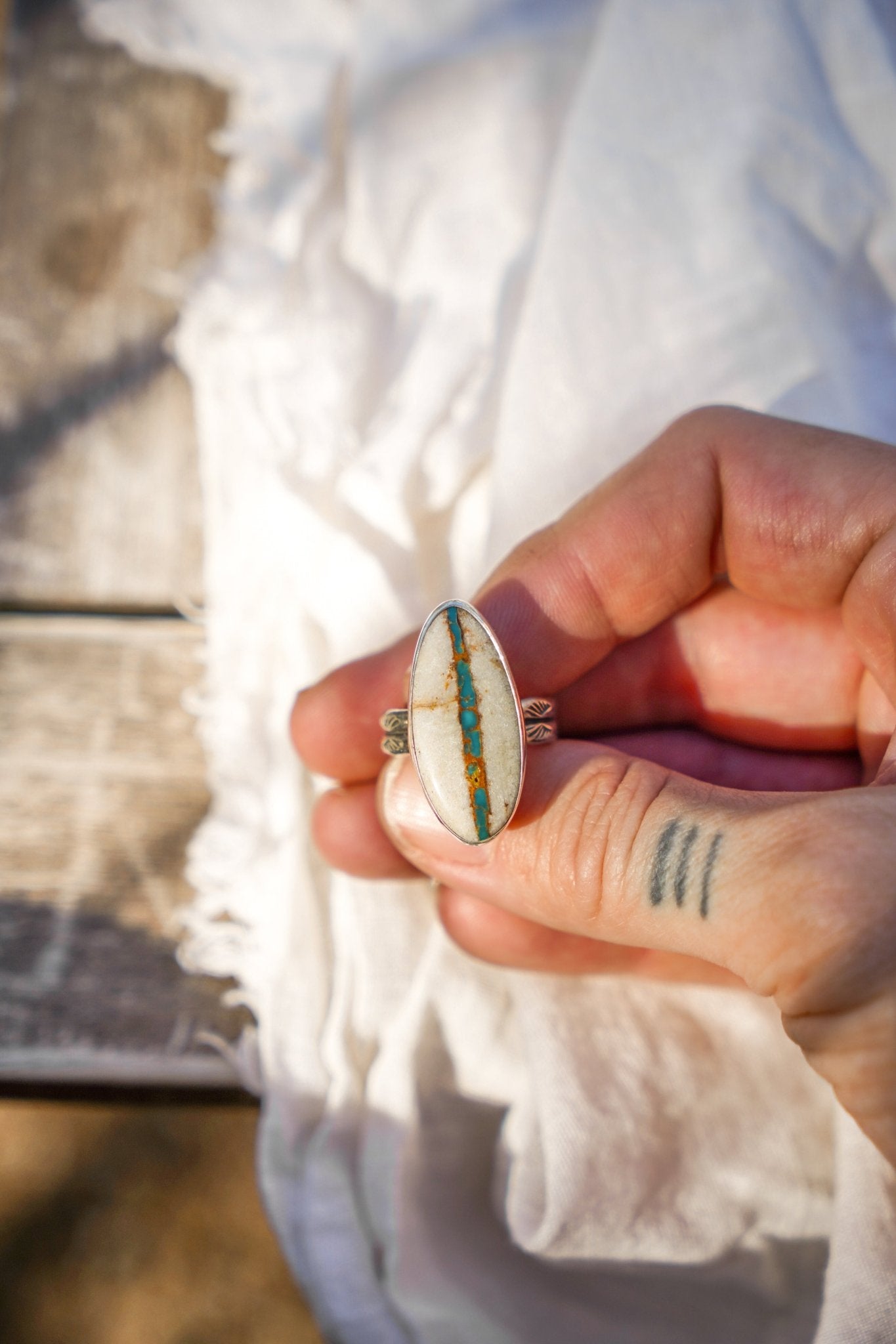 Royston Ribbon Turquoise Ring (Size 8) - Golden Road Crafted