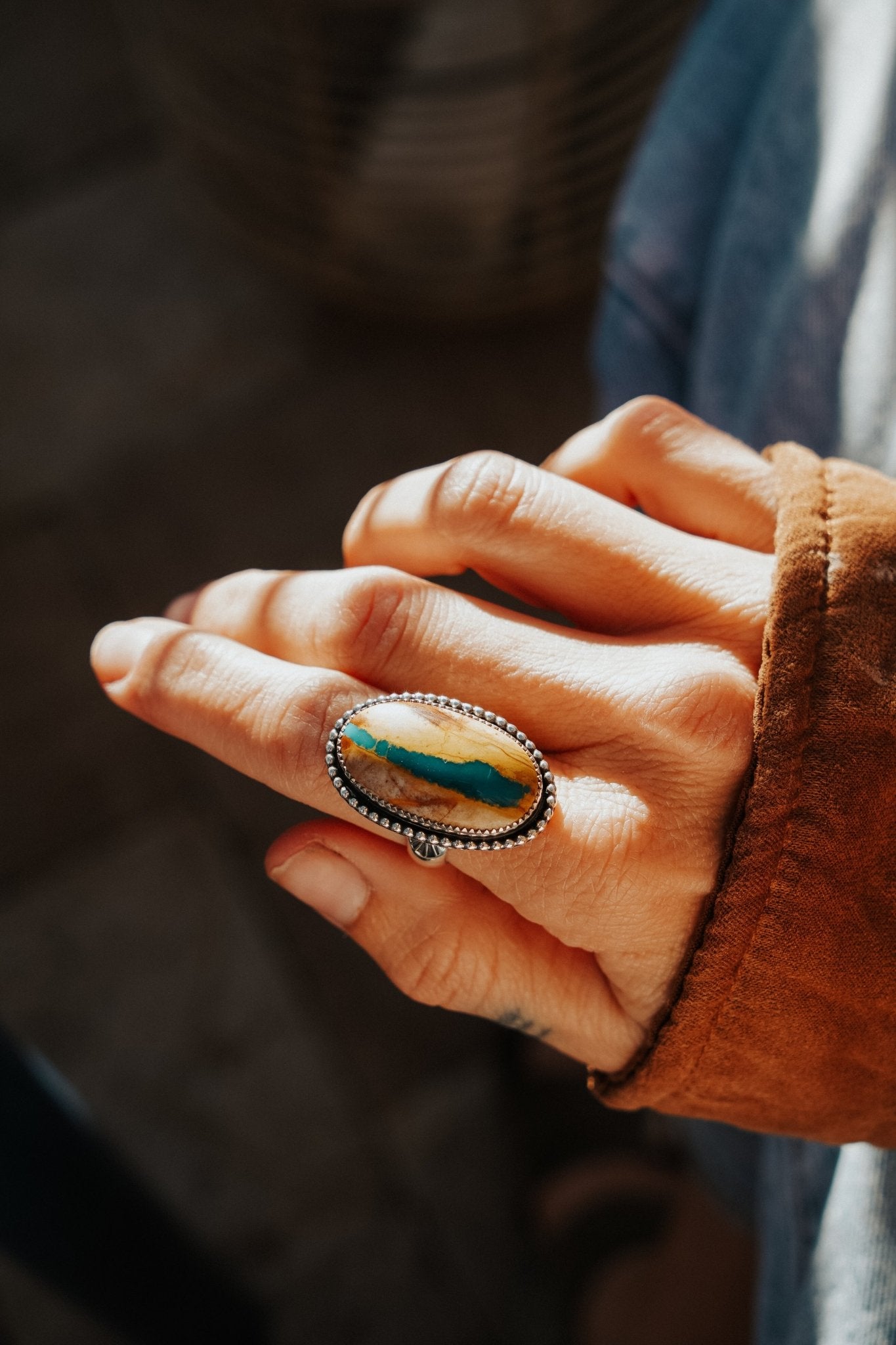 Royston Ribbon Turquoise Ring (Size 9) - Golden Road Crafted
