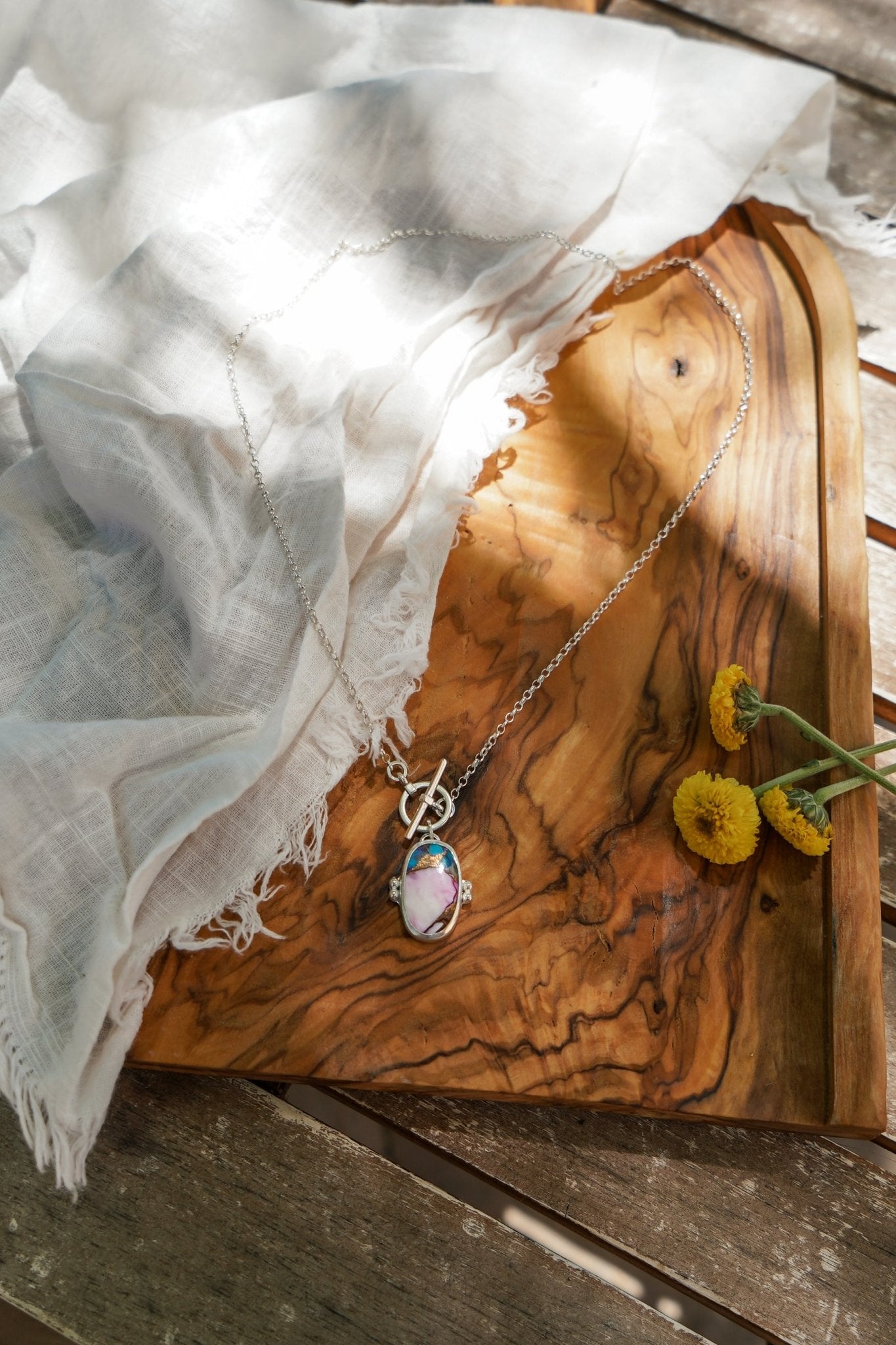 Spiny Oyster Toggle Necklace - Golden Road Crafted