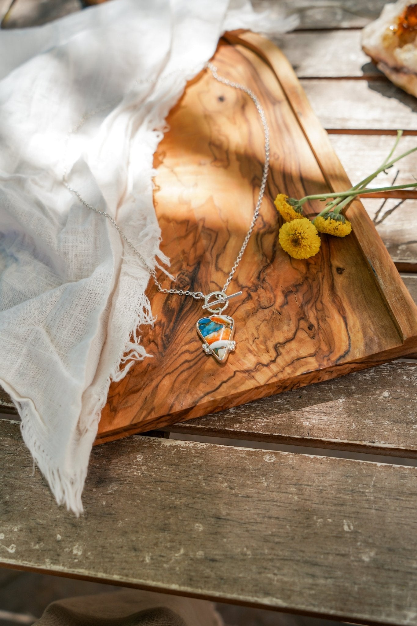 Spiny Oyster Toggle Necklace - Golden Road Crafted