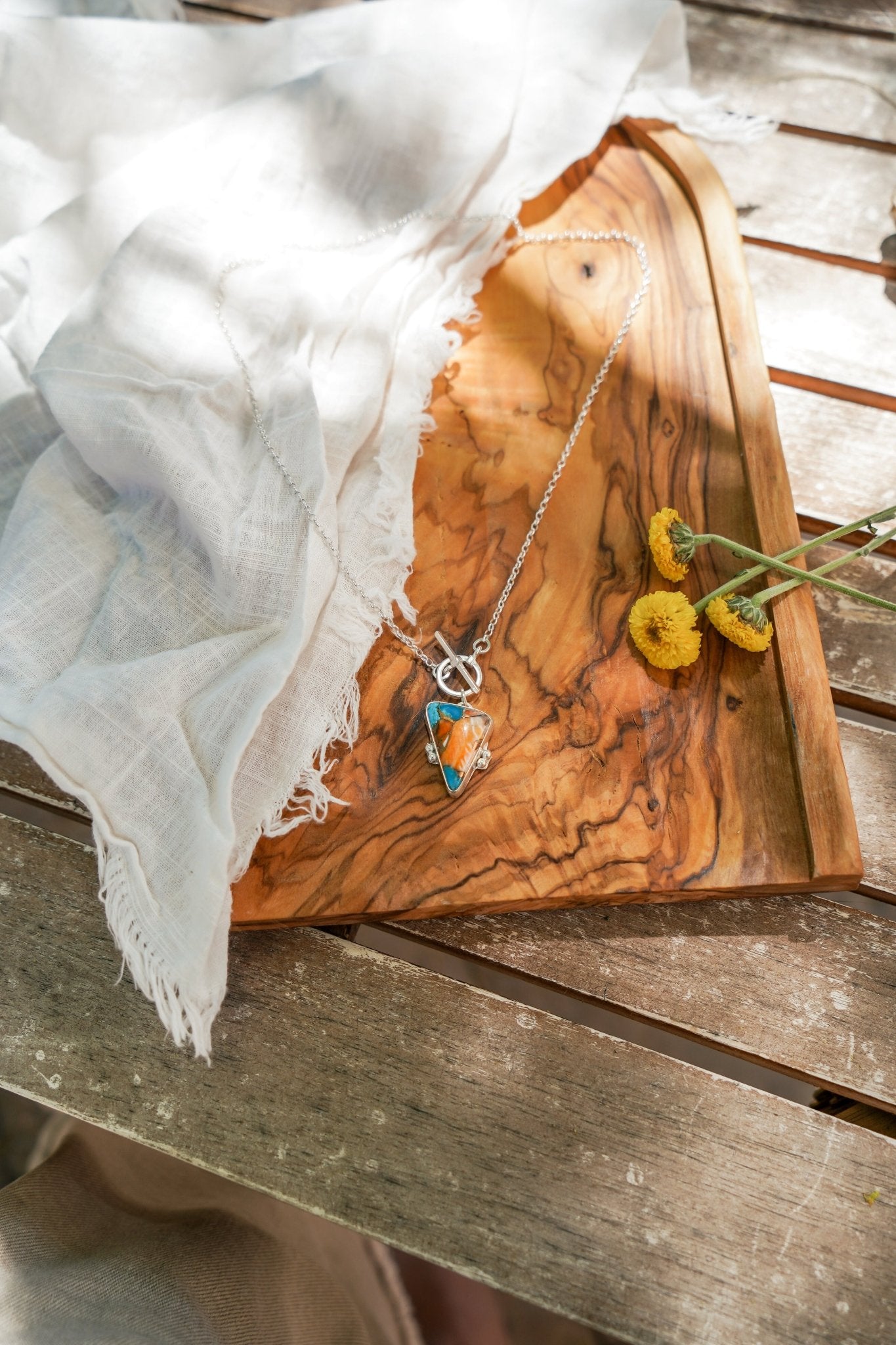 Spiny Oyster Toggle Necklace - Golden Road Crafted
