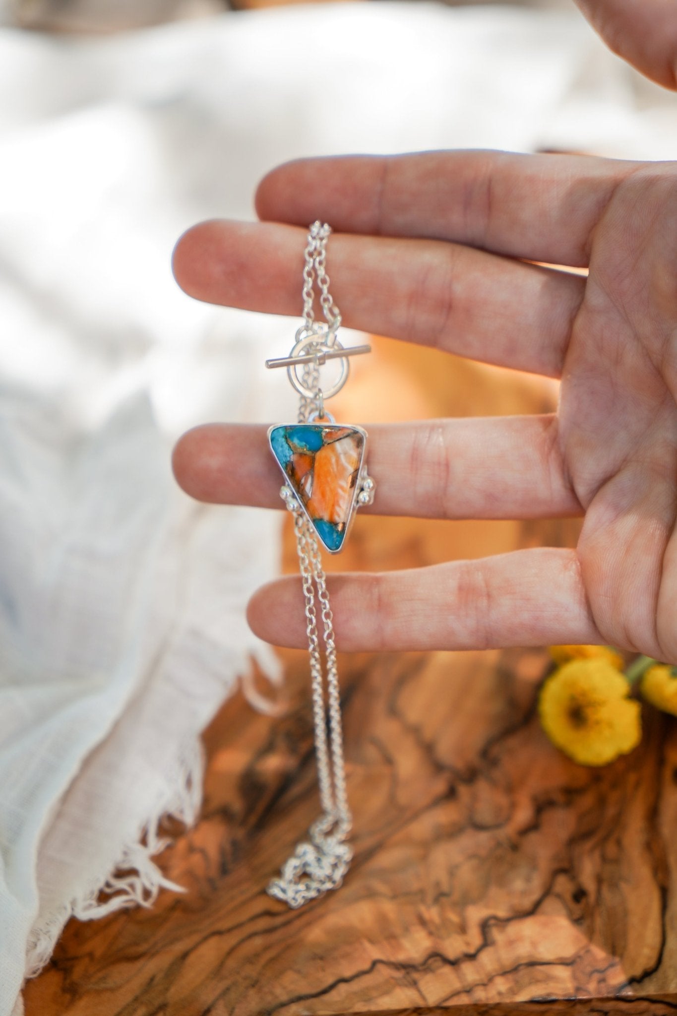 Spiny Oyster Toggle Necklace - Golden Road Crafted