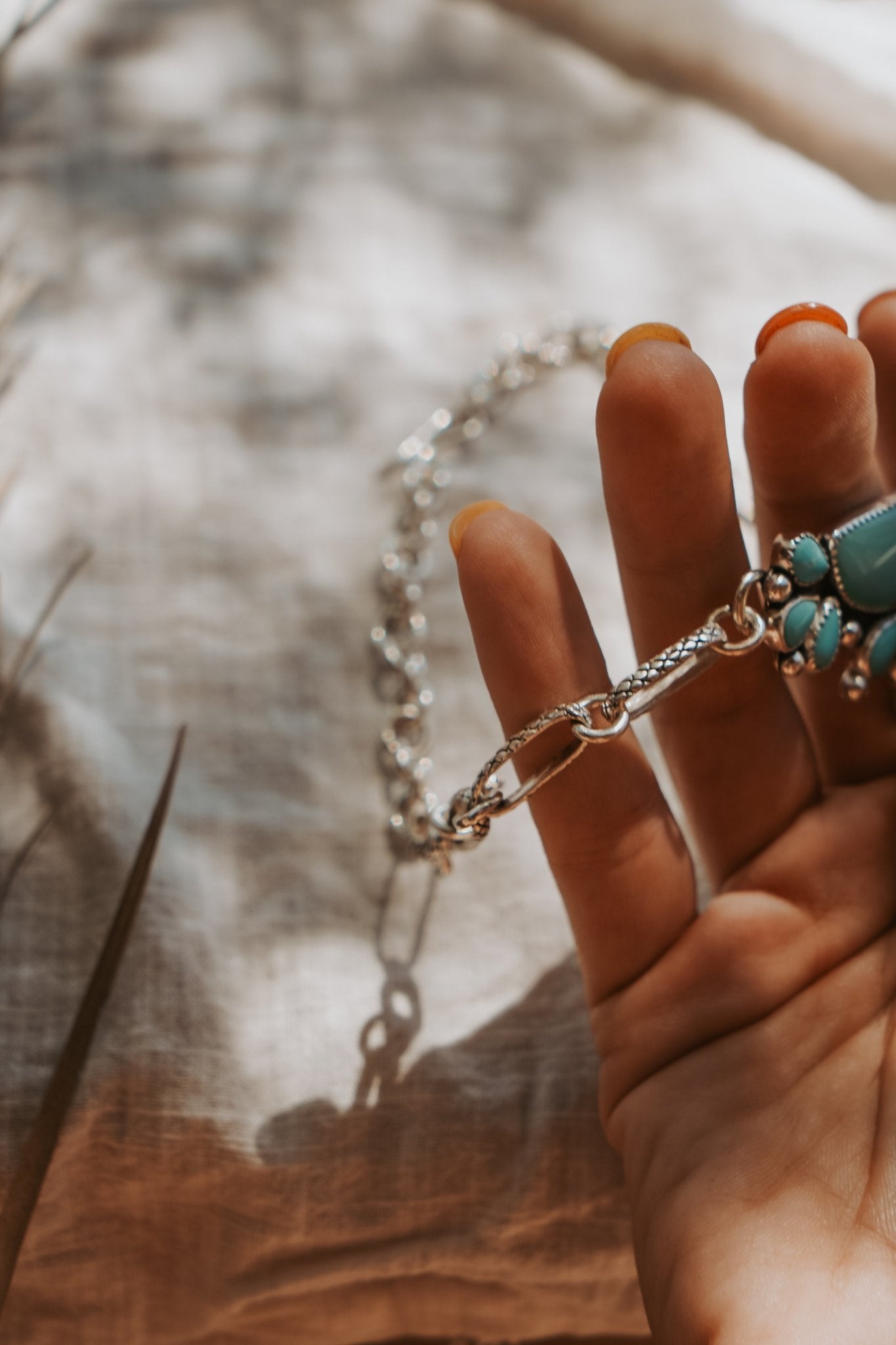 Statement Choker in Hubei & Kingman Turquoise - Golden Road Crafted