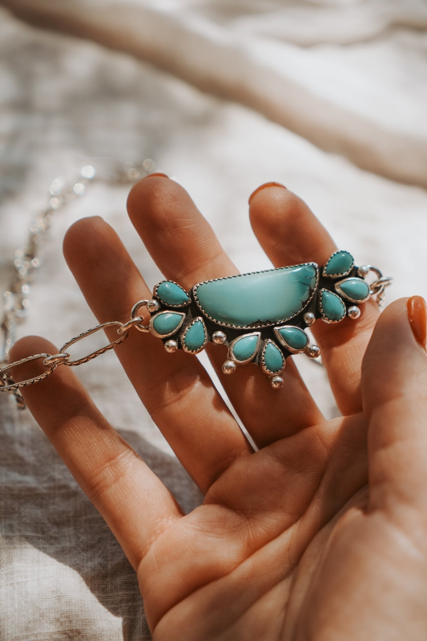 Statement Choker in Hubei & Kingman Turquoise - Golden Road Crafted