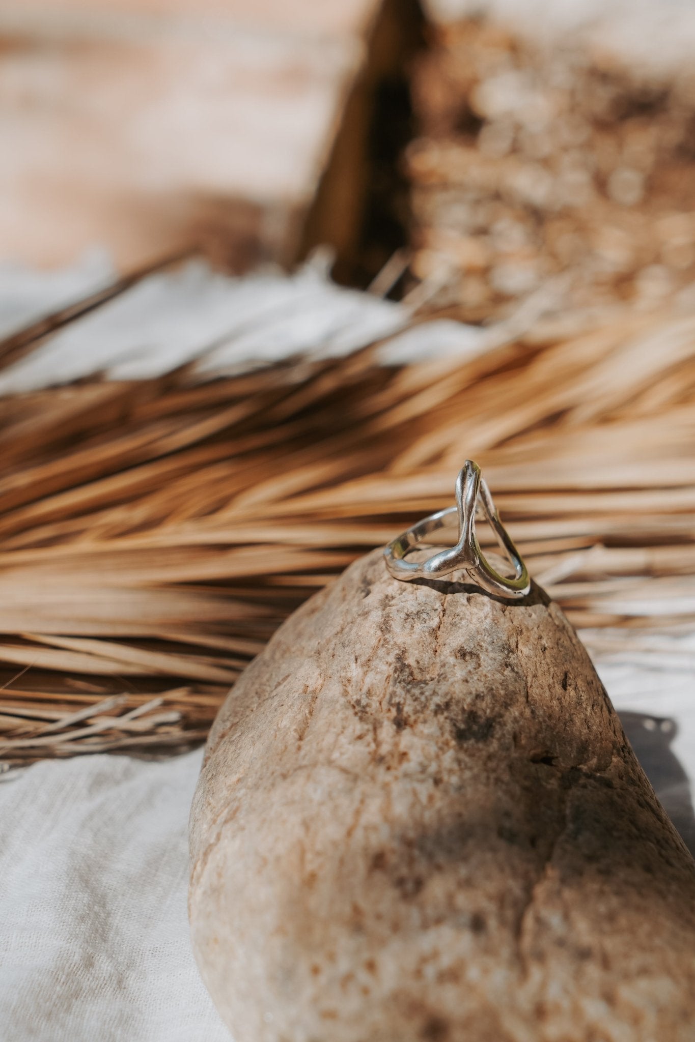 The Intueri Ring (Size 5.5) - Golden Road Crafted