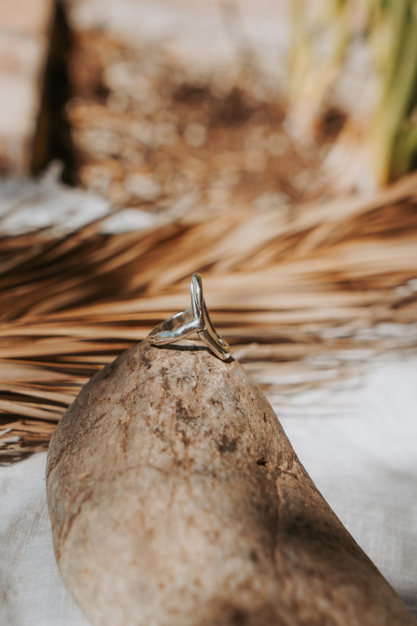 The Intueri Ring (Size 5.5) - Golden Road Crafted