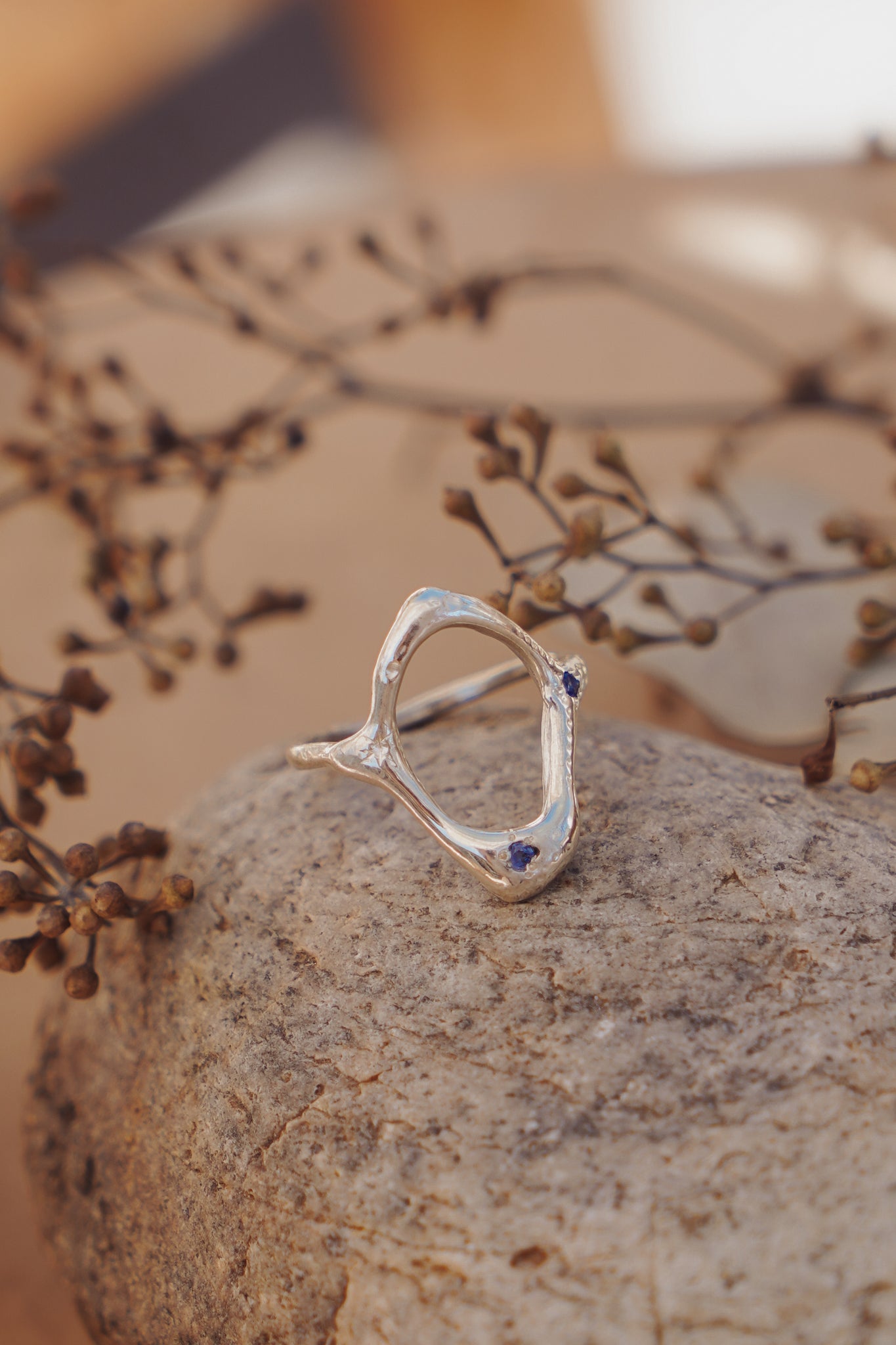 The Intueri Ring with Lab - grown Sapphire (Size 10) - Golden Road Crafted