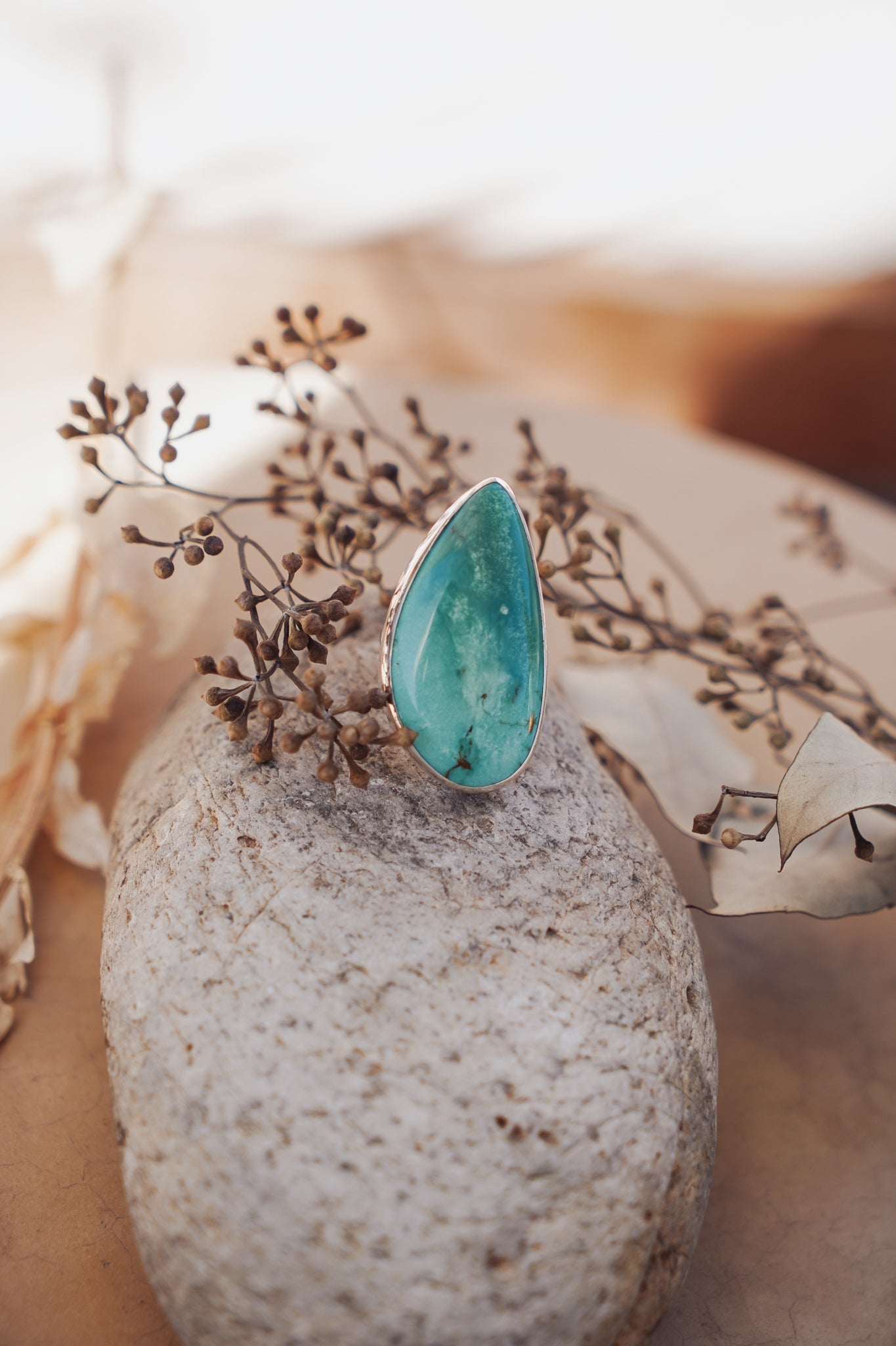 The Oasis Ring in Royston Turquoise (Size 6) - Golden Road Crafted