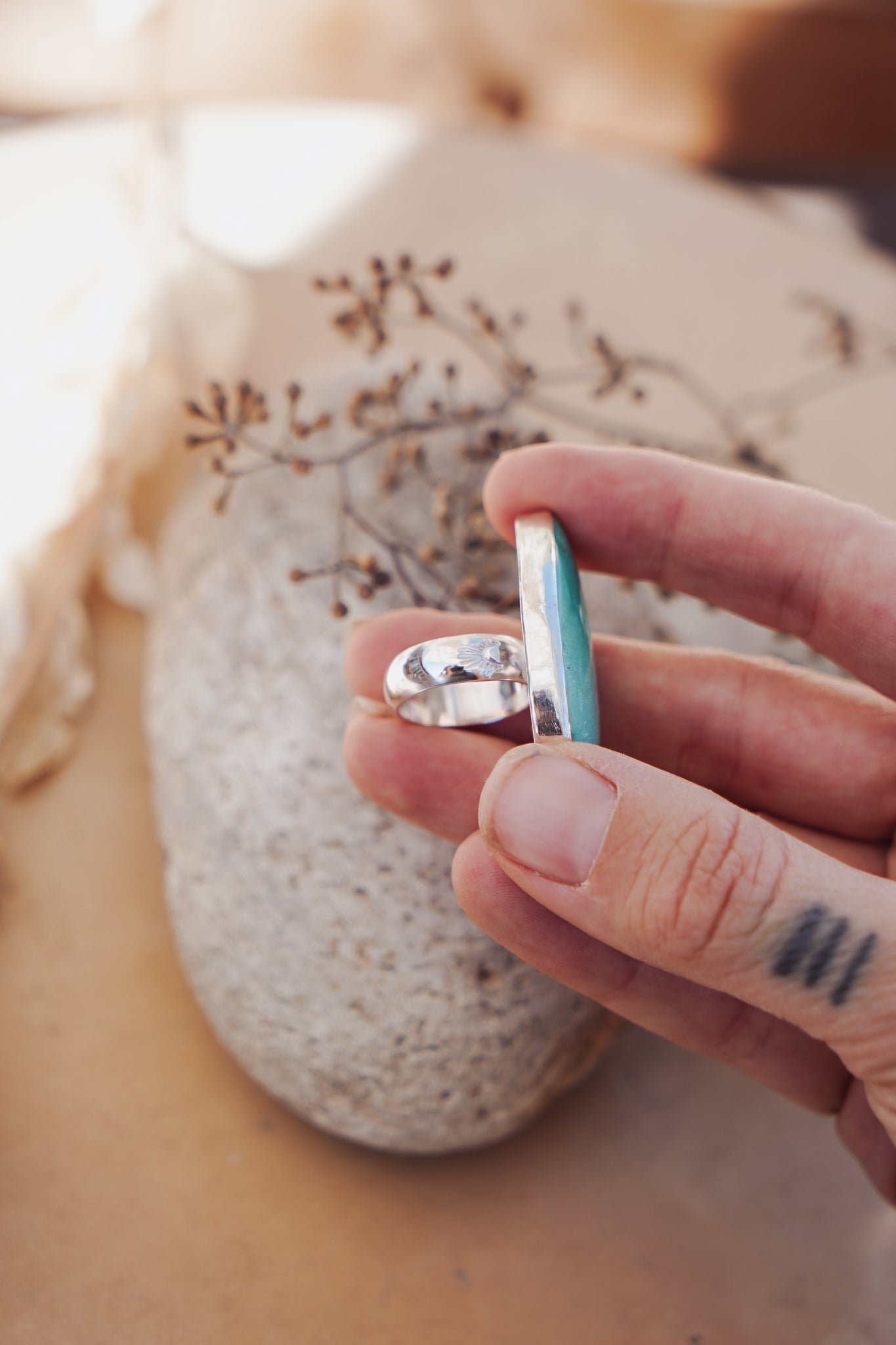 The Oasis Ring in Royston Turquoise (Size 6) - Golden Road Crafted