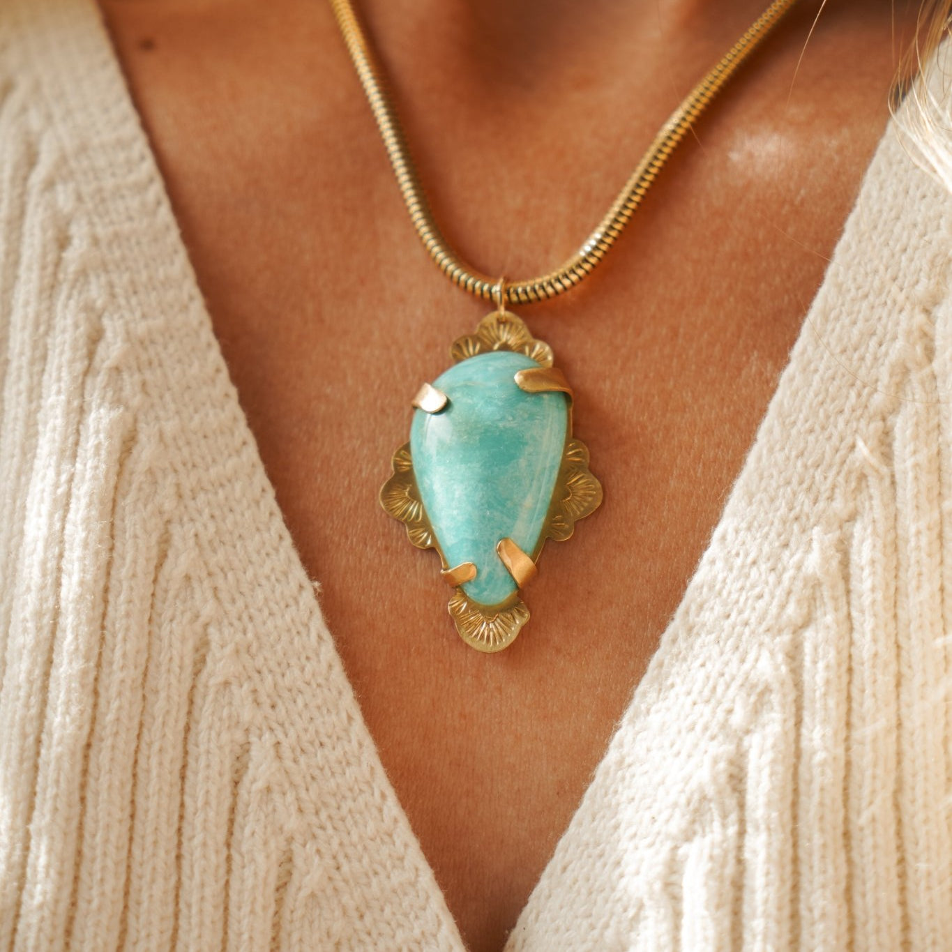 The Plume Necklace in Hubei Turquoise - Golden Road Crafted