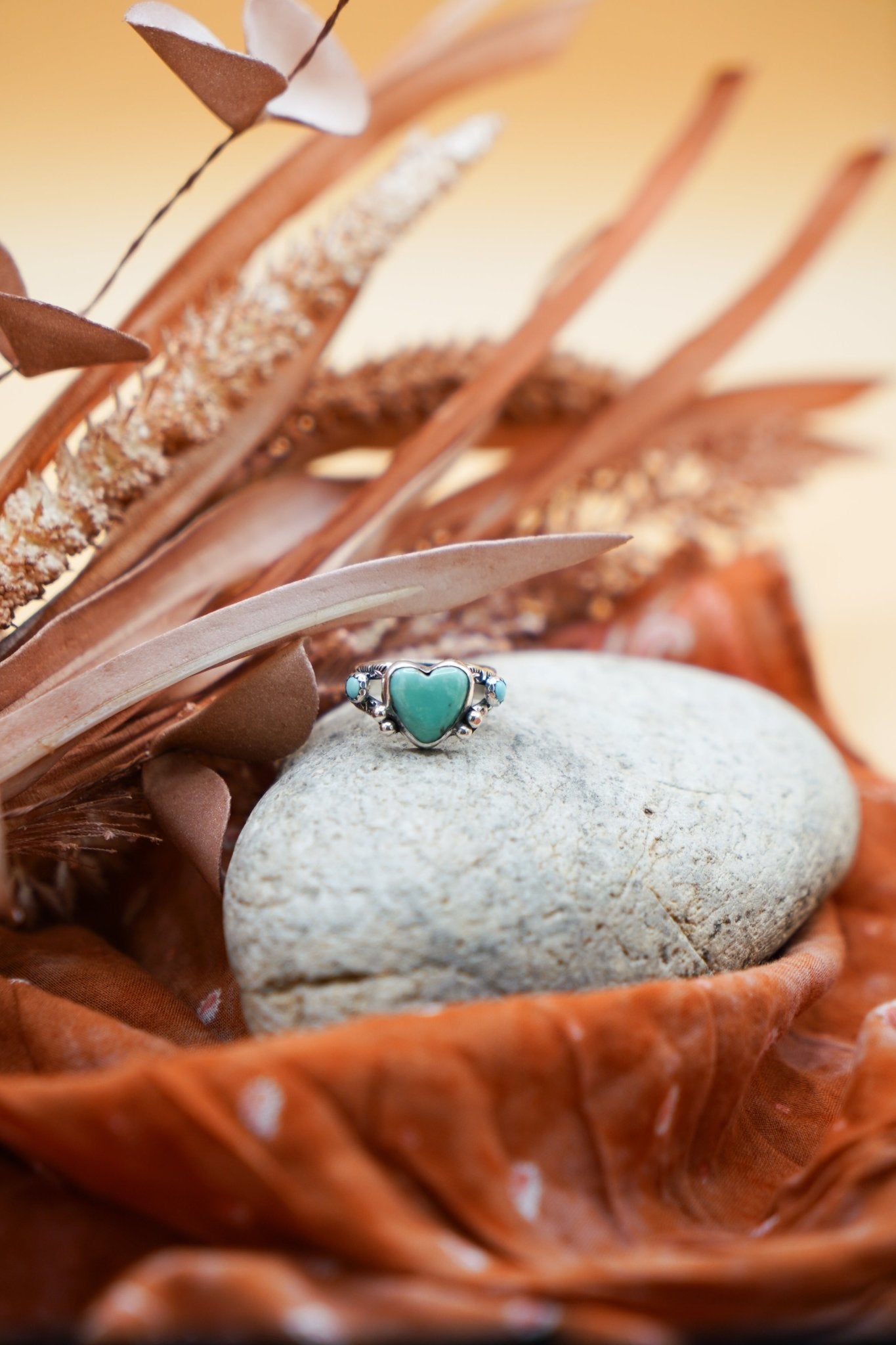 The Turquoise Lover's Ring in Campitos & Carico Lake Turquoise (Size 9) - Golden Road Crafted