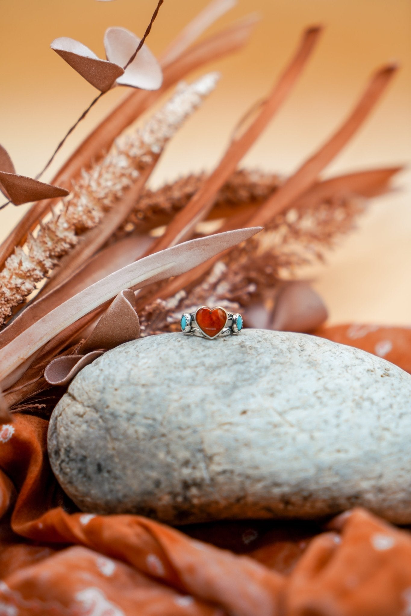 The Turquoise Lover's Ring in Spiny Oyster & Morenci Turquoise (Size 5.5) - Golden Road Crafted
