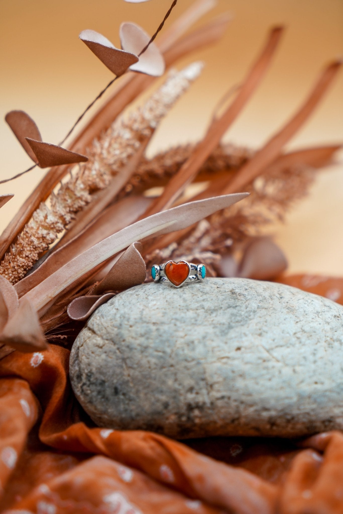 The Turquoise Lover's Ring in Spiny Oyster & Morenci Turquoise (Size 7) - Golden Road Crafted