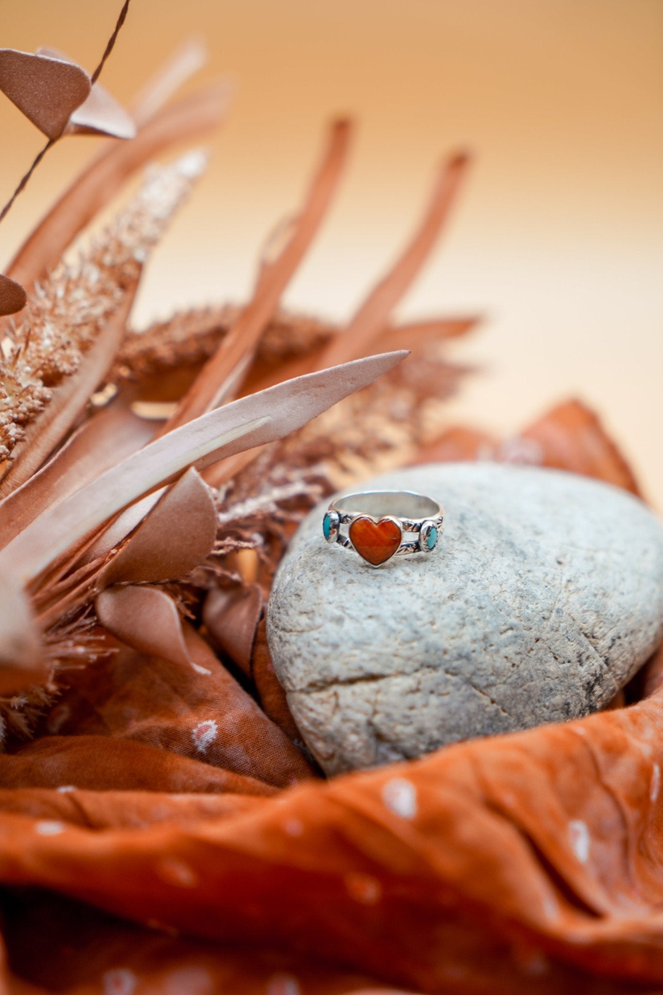 The Turquoise Lover's Ring in Spiny Oyster & Morenci Turquoise (Size 9) - Golden Road Crafted