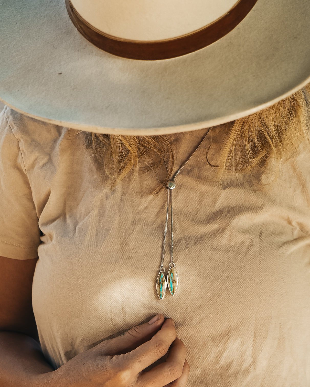 The Wilding Bolo in Royston Ribbon Turquoise - Golden Road Crafted