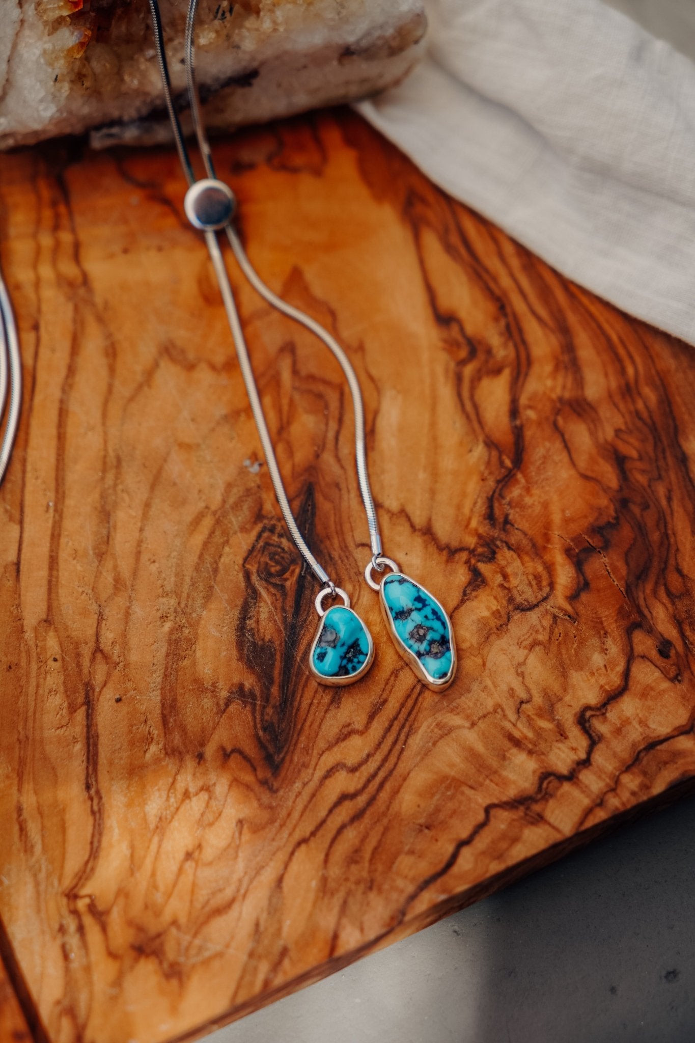 The Wilding Bolo in Sleeping Beauty Turquoise - Golden Road Crafted