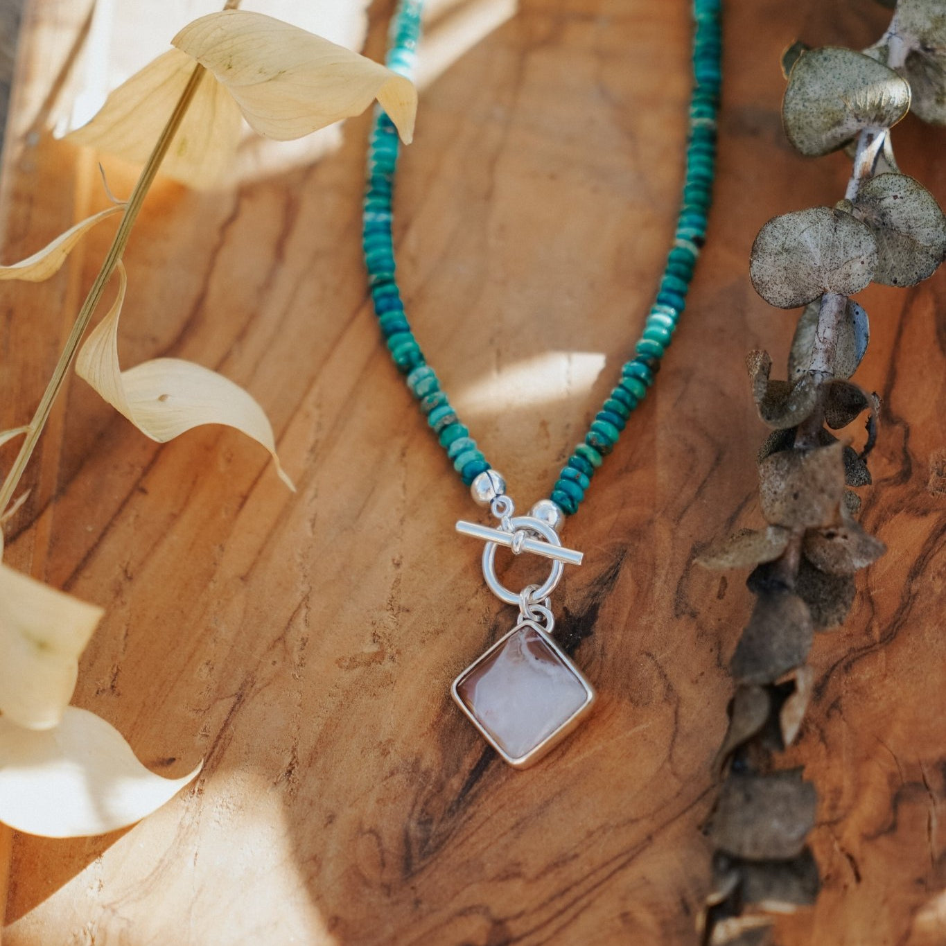 Toggle Necklace in Lace Agate with Turquoise Beads - Golden Road Crafted