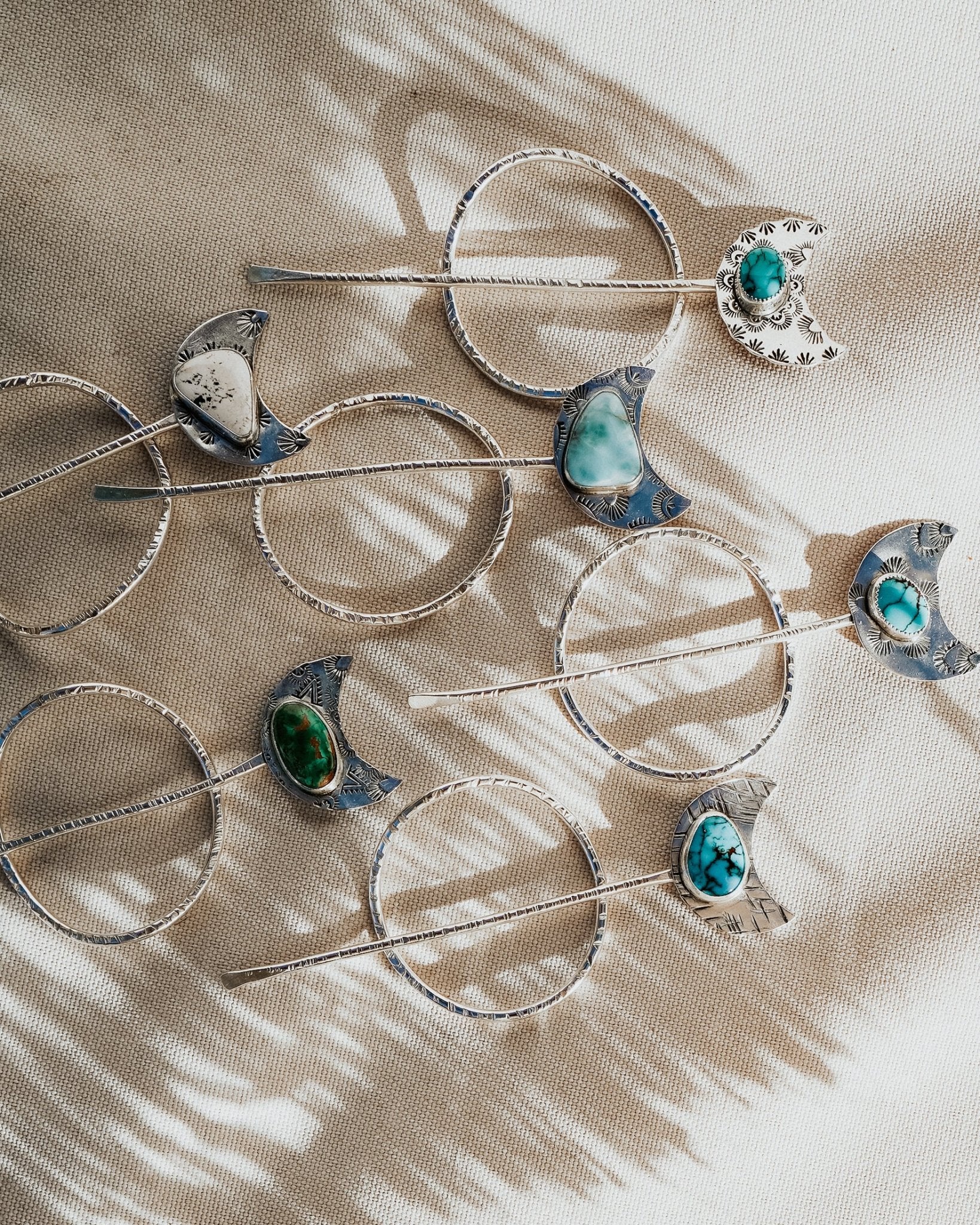 Wanderer Hairpin in Kingman Turquoise - Golden Road Crafted