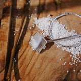 Wanderer Hairpin in Lace Agate - Golden Road Crafted