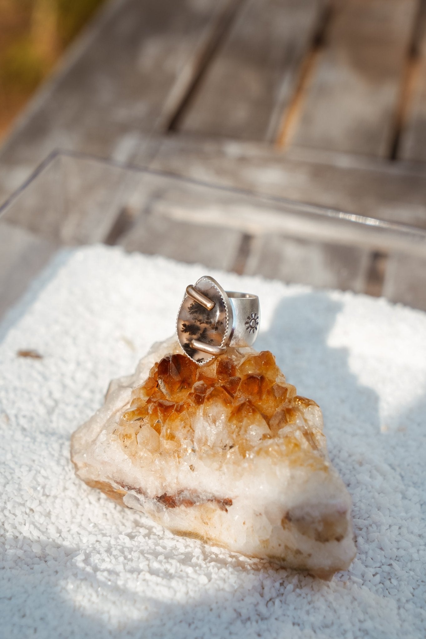 Wide - band Traveler Ring in Scenic Agate with Gold - Fill Prongs (Size 7.25) - Golden Road Crafted